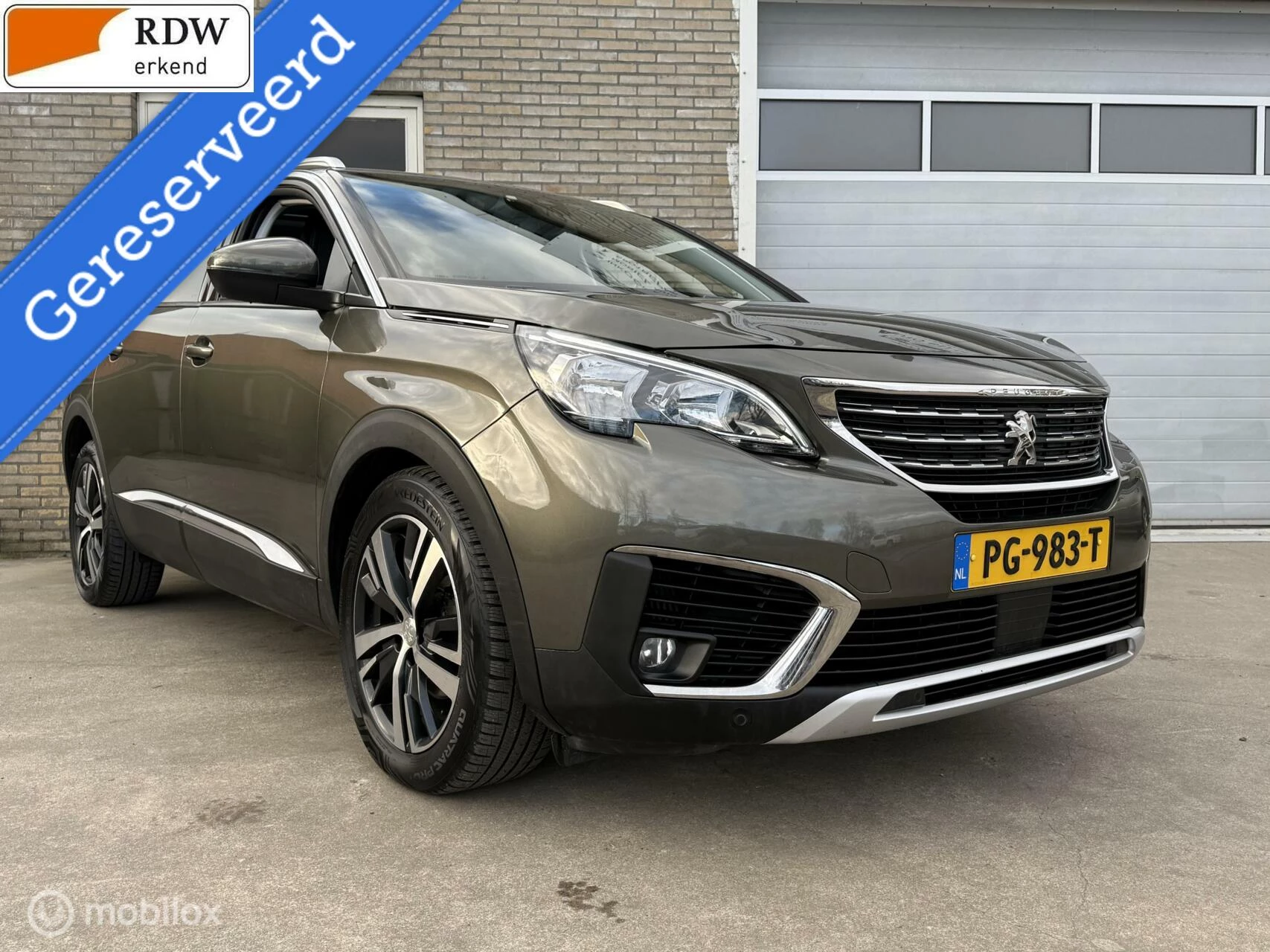Hoofdafbeelding Peugeot 5008