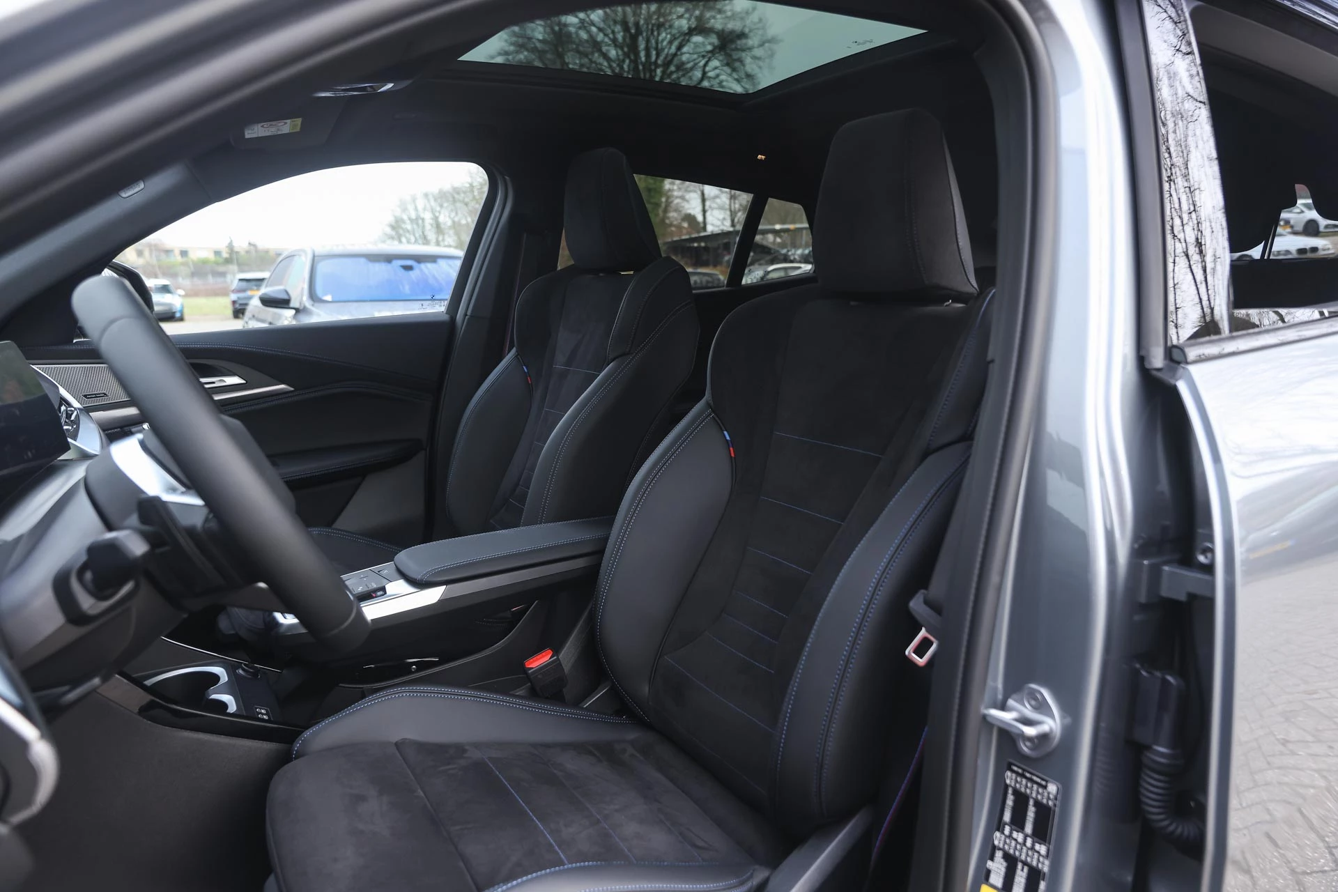 Hoofdafbeelding BMW iX2