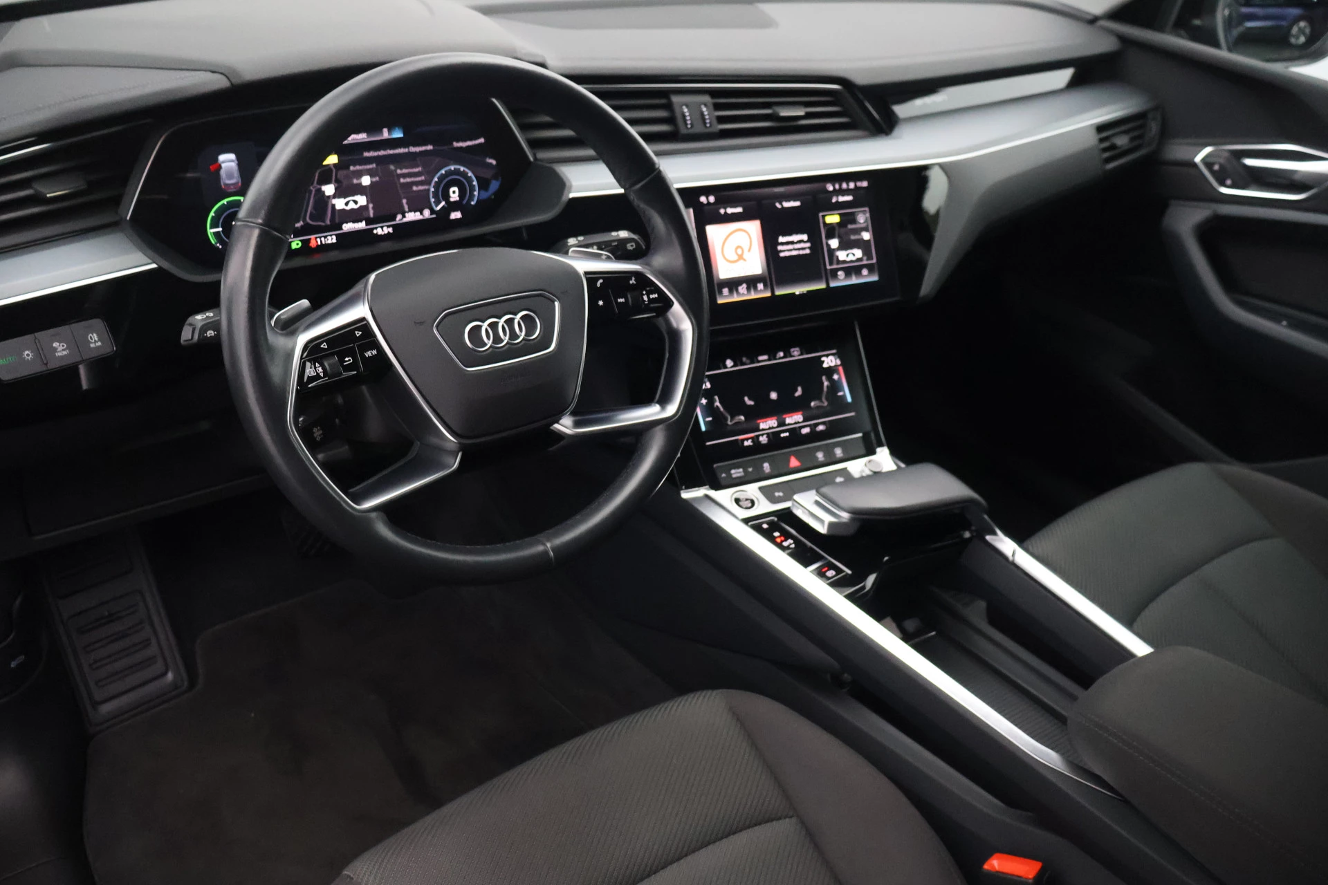 Hoofdafbeelding Audi e-tron