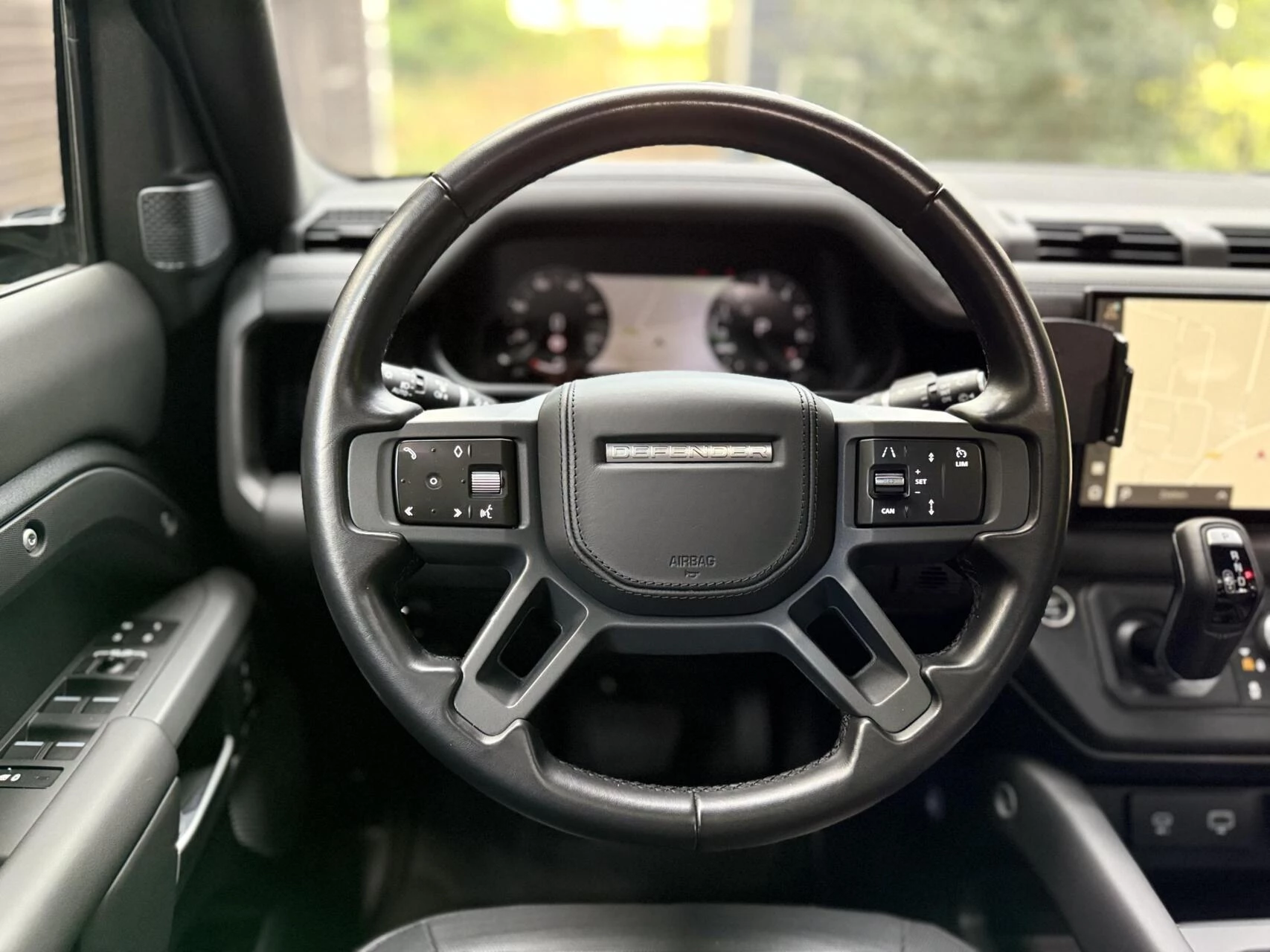 Hoofdafbeelding Land Rover Defender