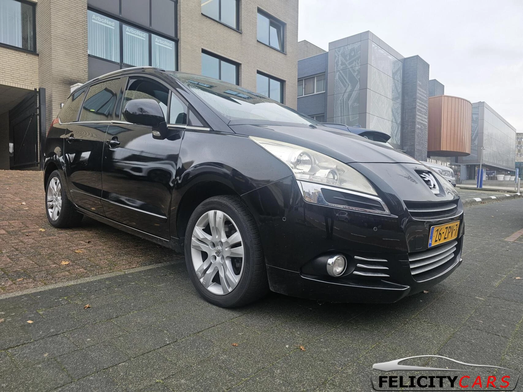 Hoofdafbeelding Peugeot 5008