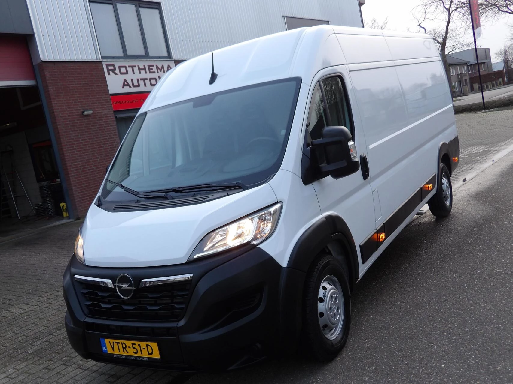 Hoofdafbeelding Opel Movano