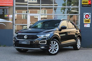 Hoofdafbeelding Volkswagen T-Roc Volkswagen T-Roc 1.5 TSI Sport Virtual Navi Acc Led Nap