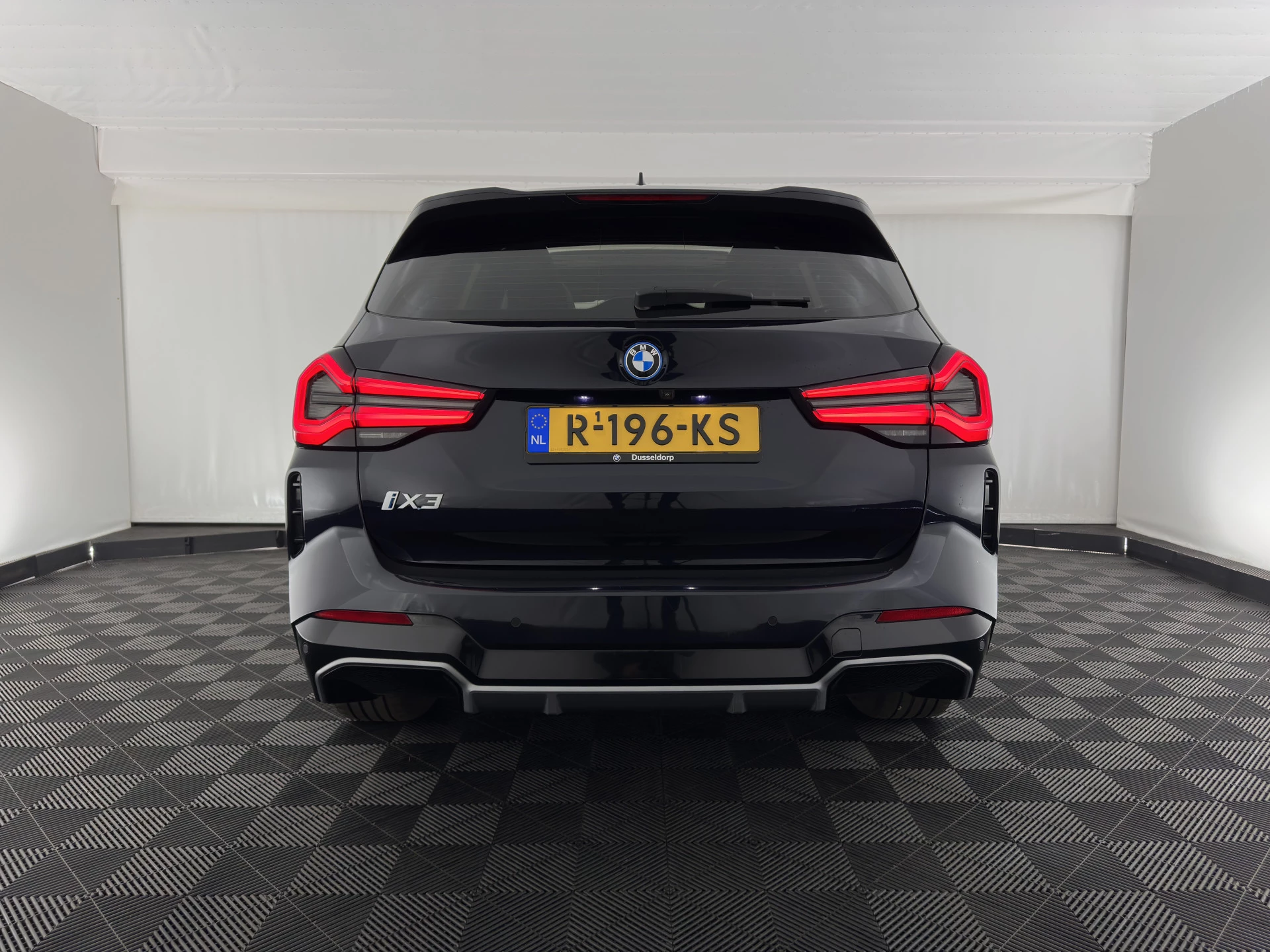 Hoofdafbeelding BMW iX3