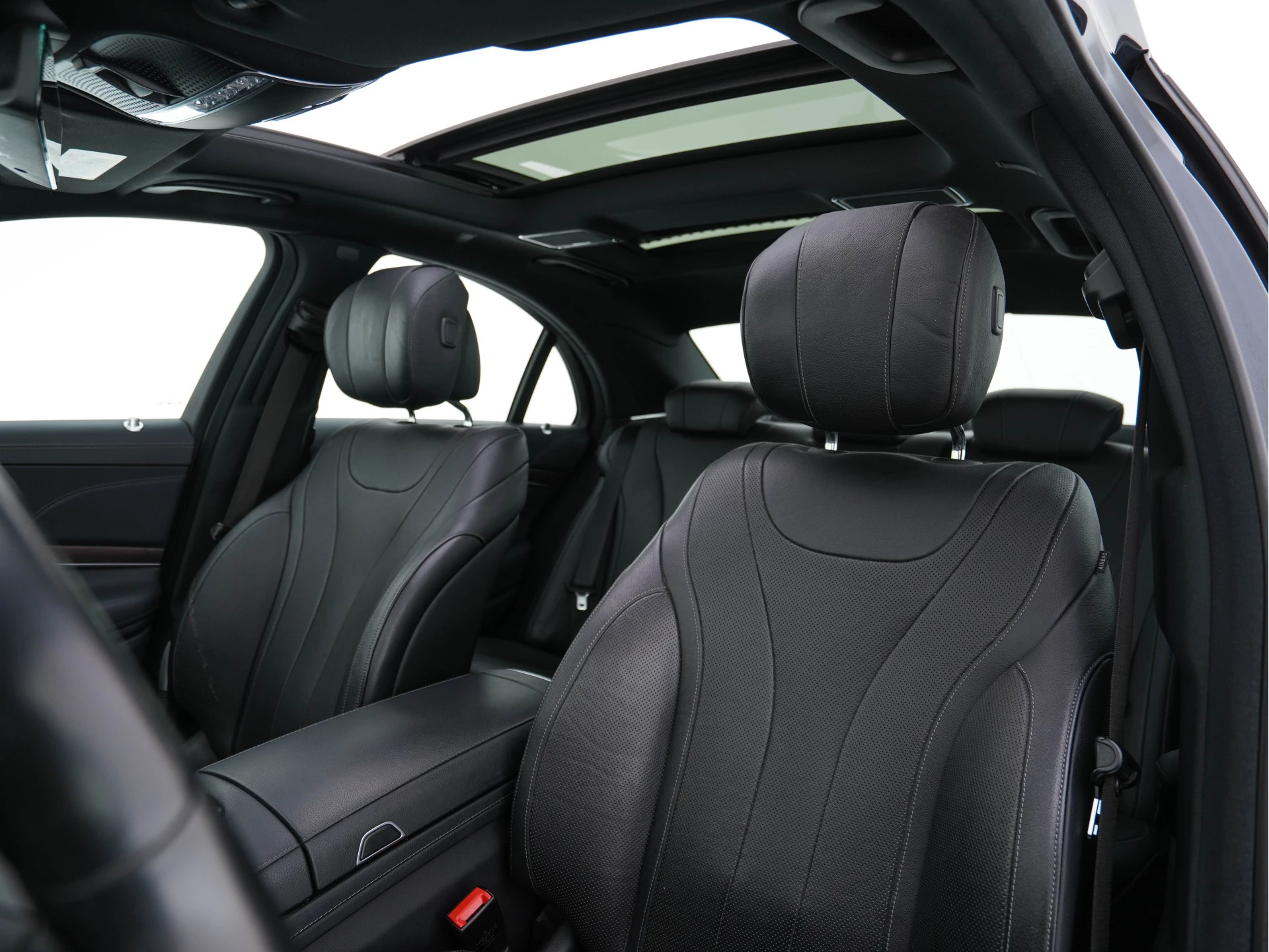 Hoofdafbeelding Mercedes-Benz S-Klasse