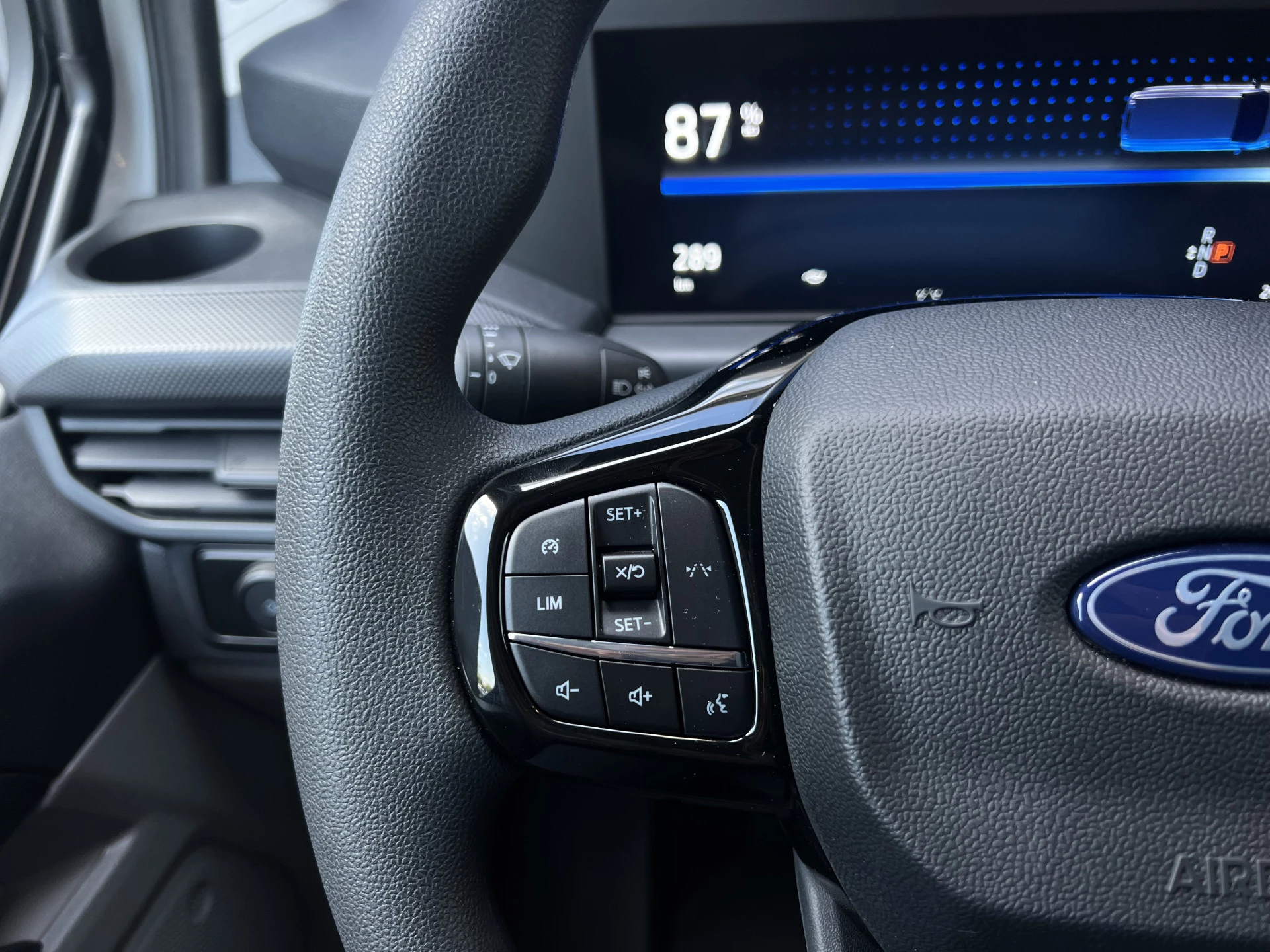 Hoofdafbeelding Ford E-Transit