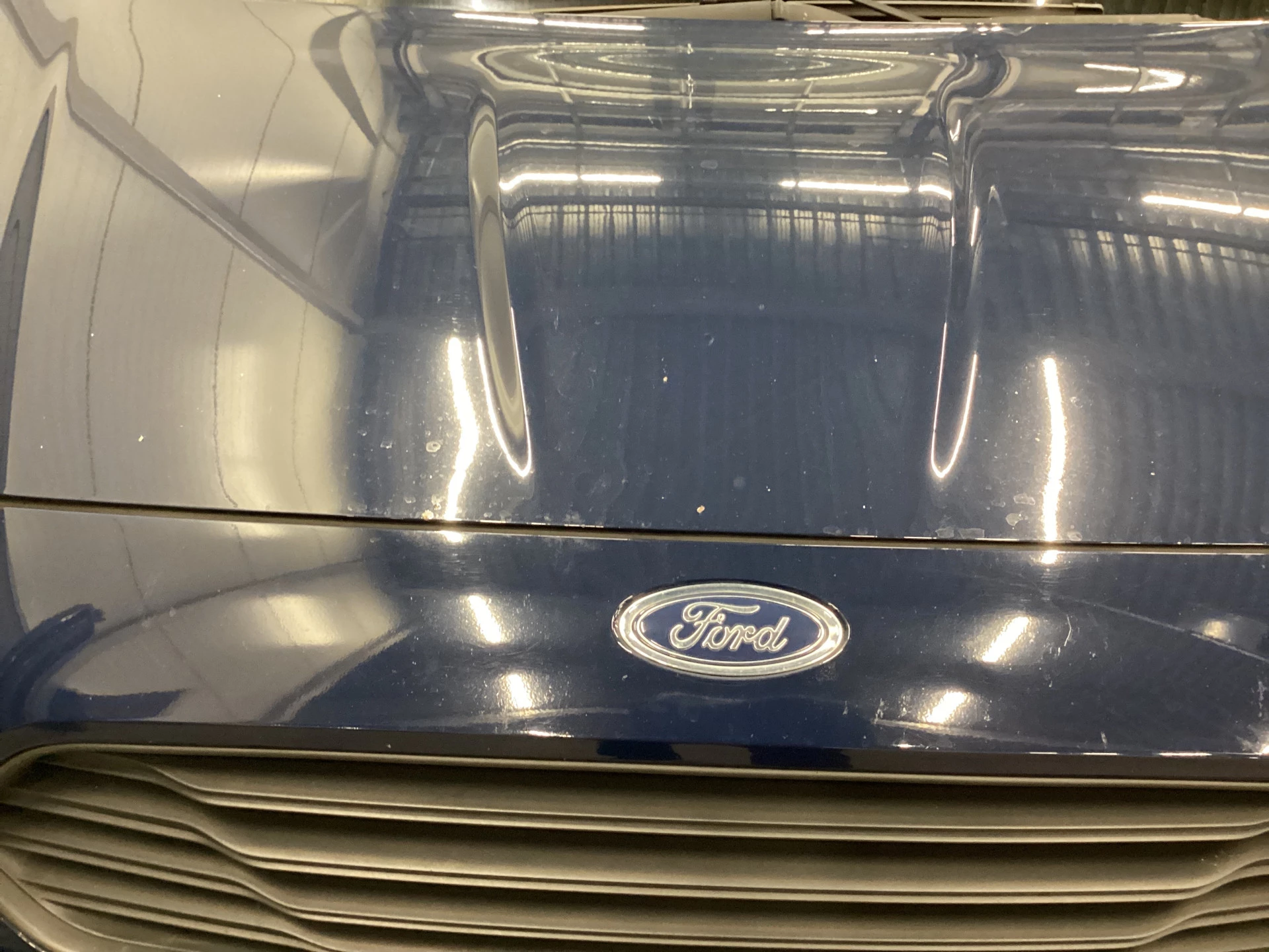 Hoofdafbeelding Ford Transit Courier