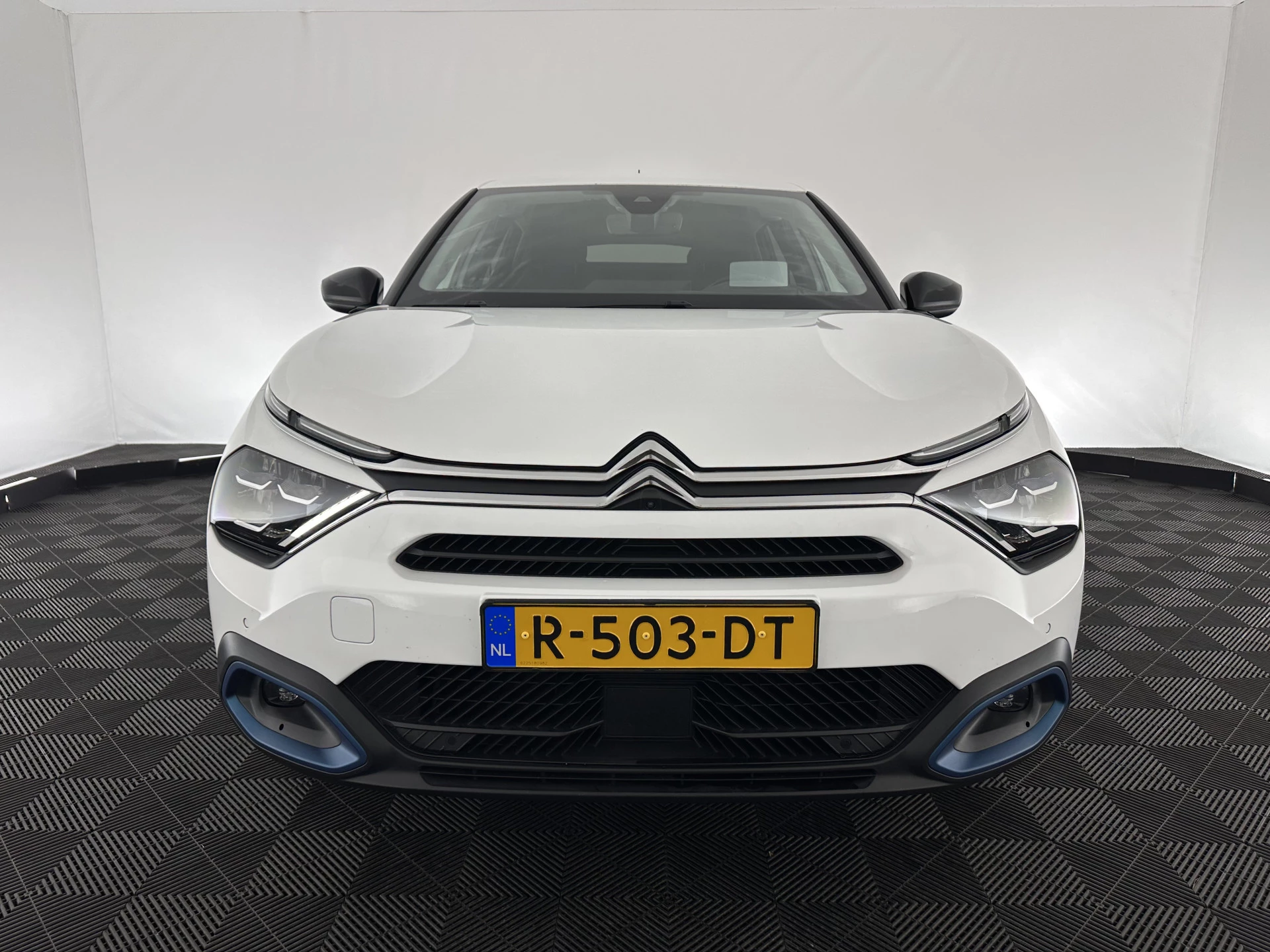 Hoofdafbeelding Citroën ë-C4