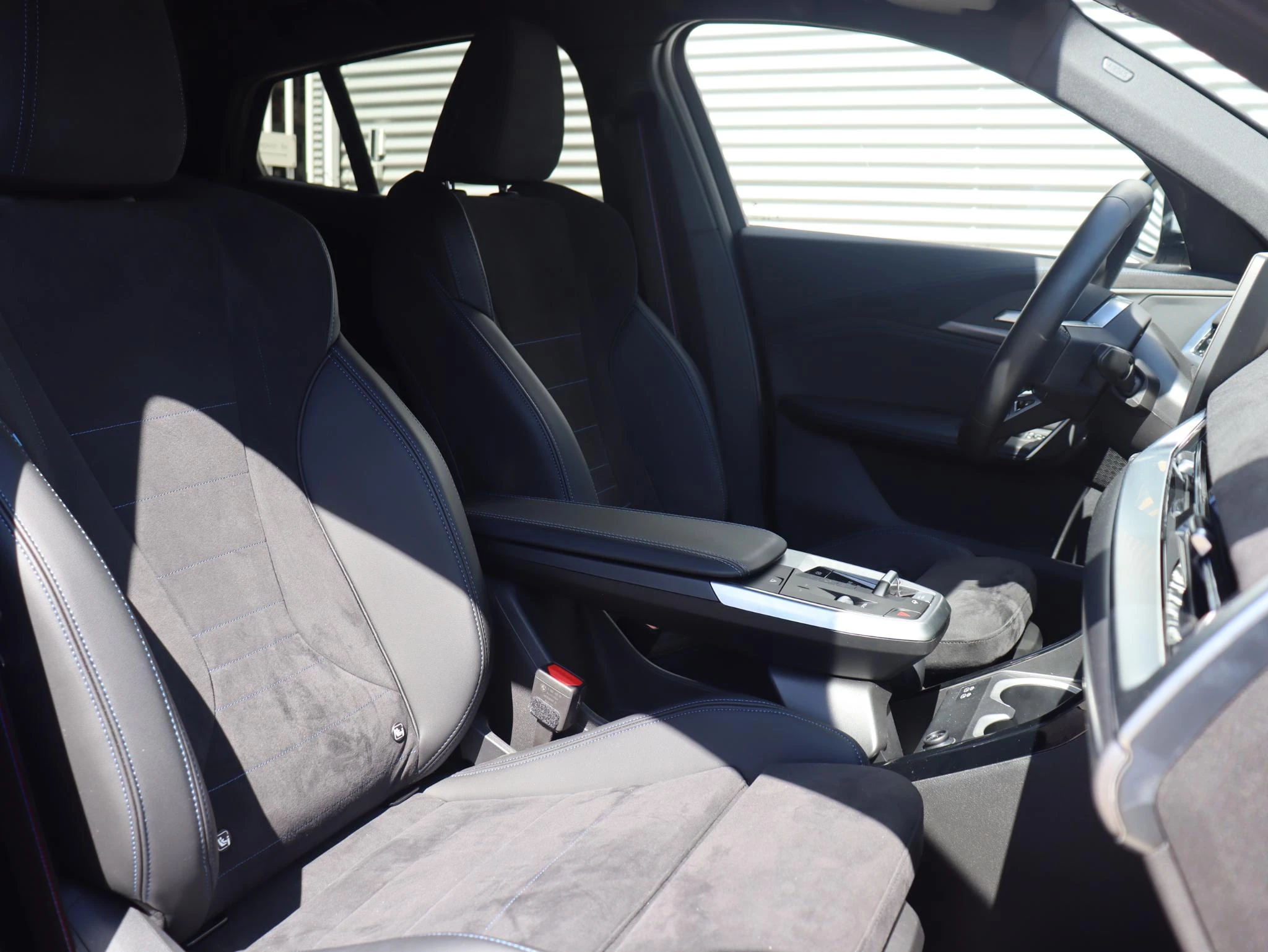 Hoofdafbeelding BMW iX2
