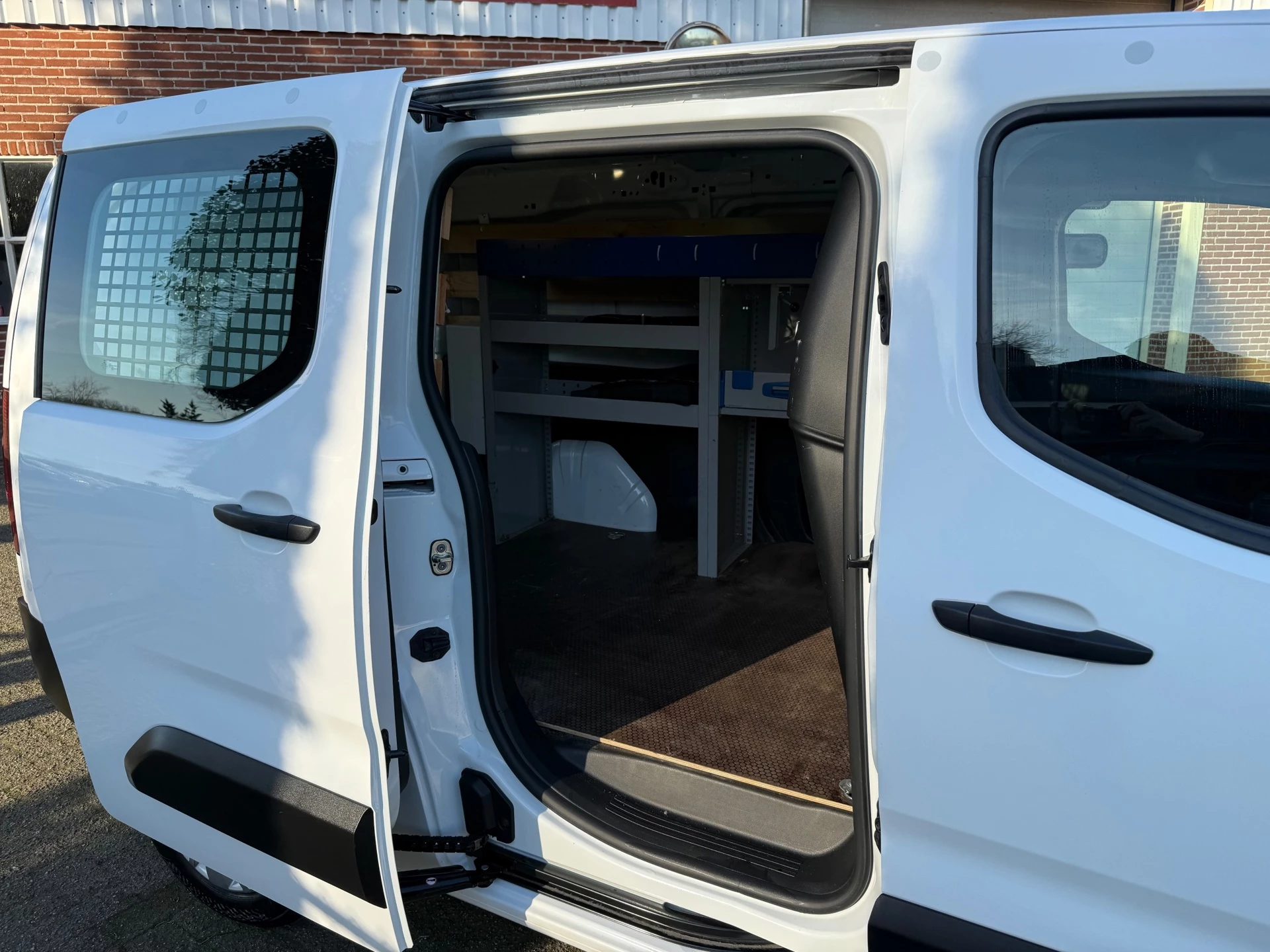 Hoofdafbeelding Peugeot Partner