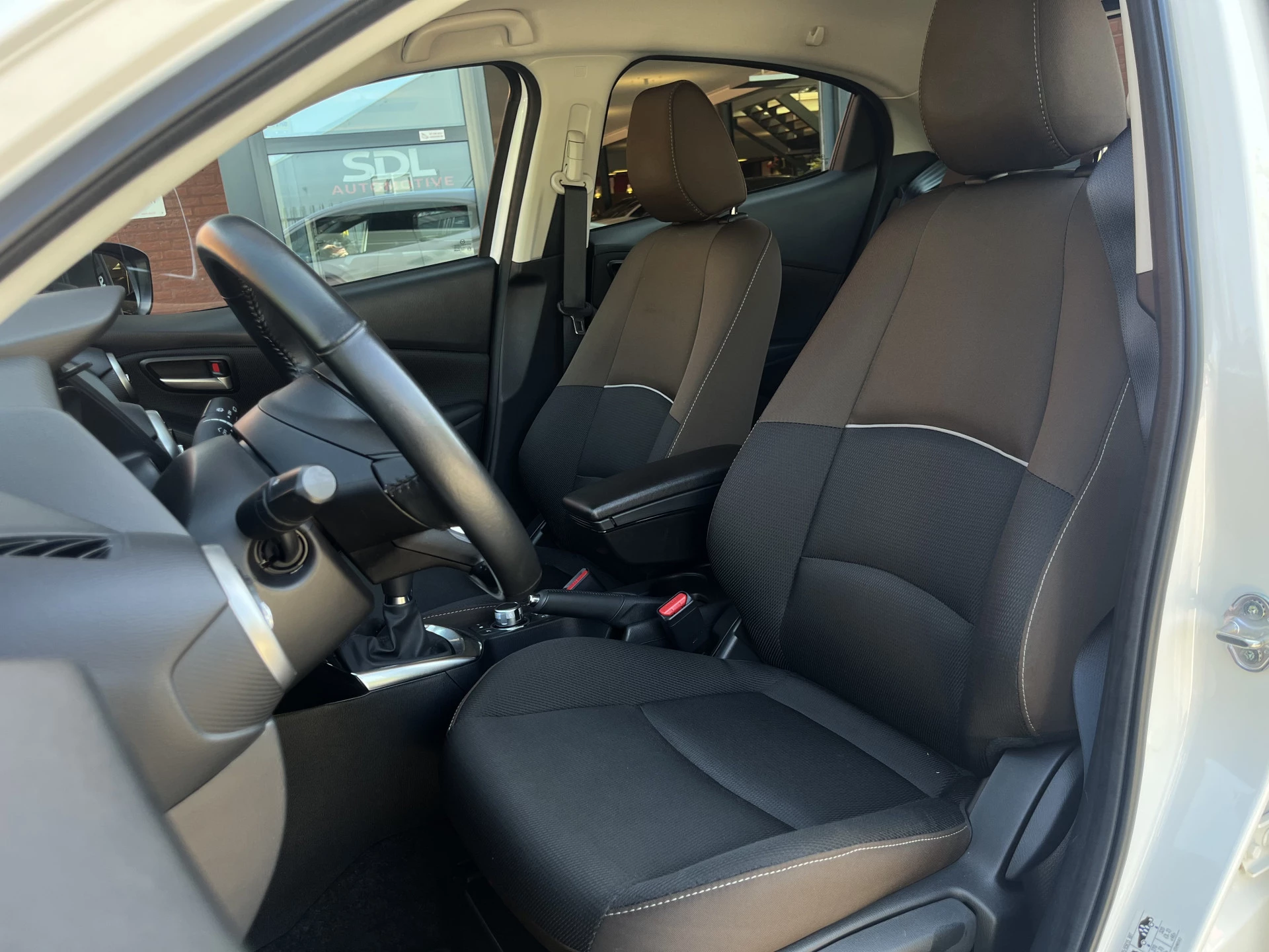 Hoofdafbeelding Mazda 2