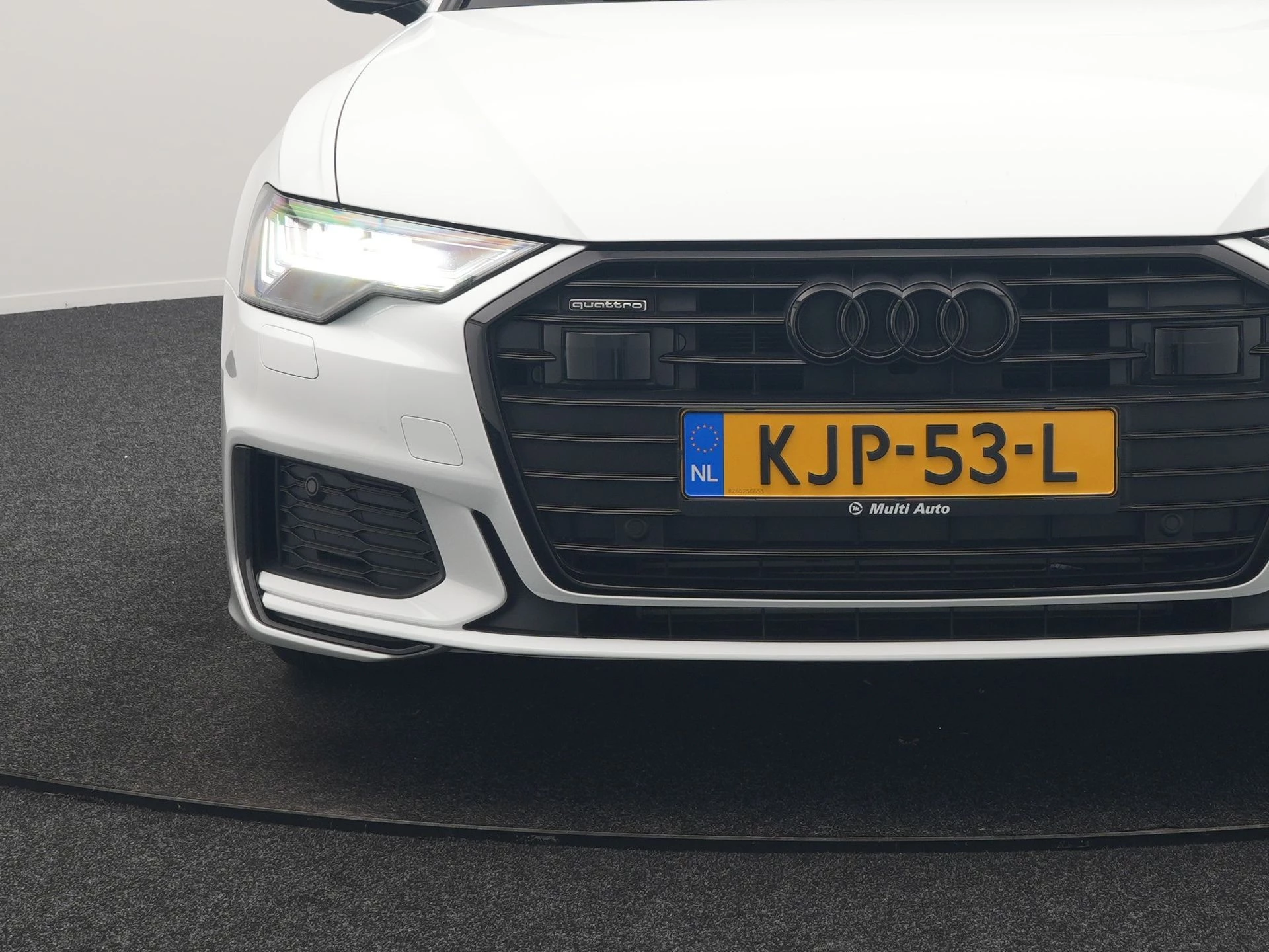 Hoofdafbeelding Audi A6