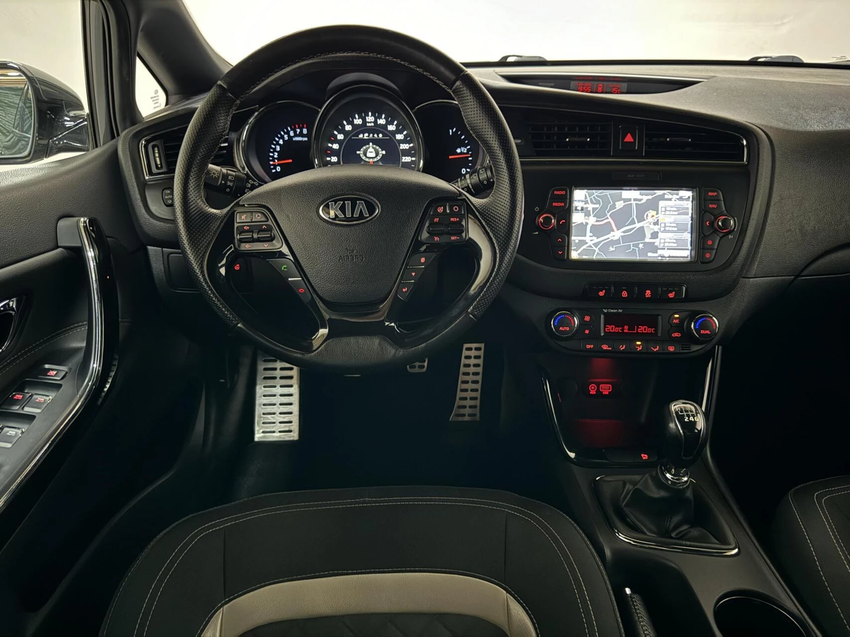 Hoofdafbeelding Kia cee'd