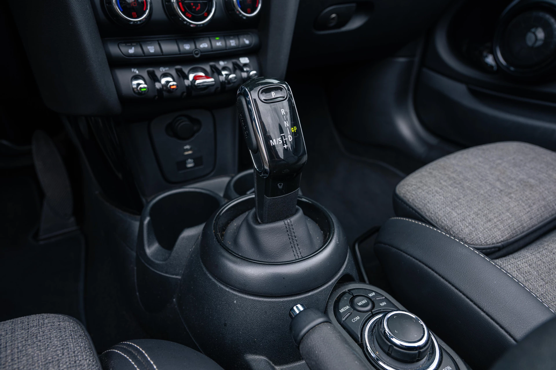 Hoofdafbeelding MINI Cooper Cabrio