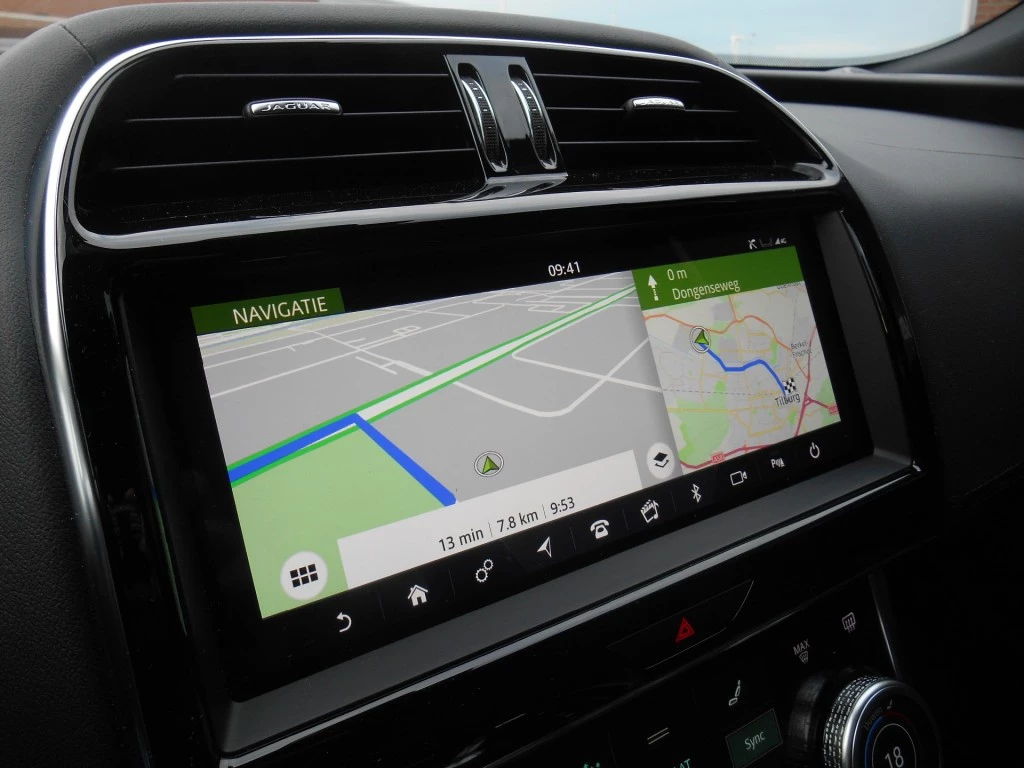 Hoofdafbeelding Jaguar XE