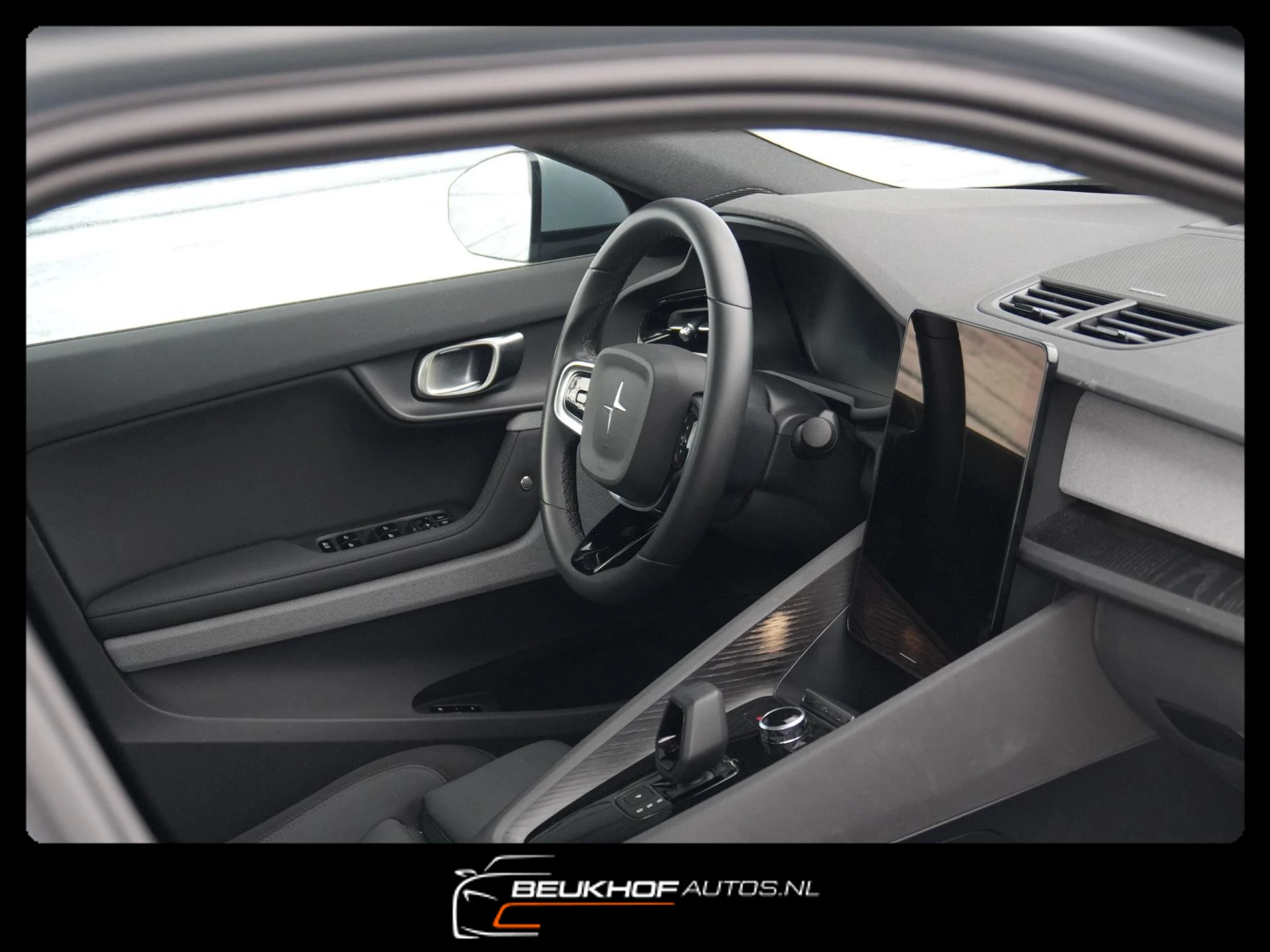 Hoofdafbeelding Polestar 2