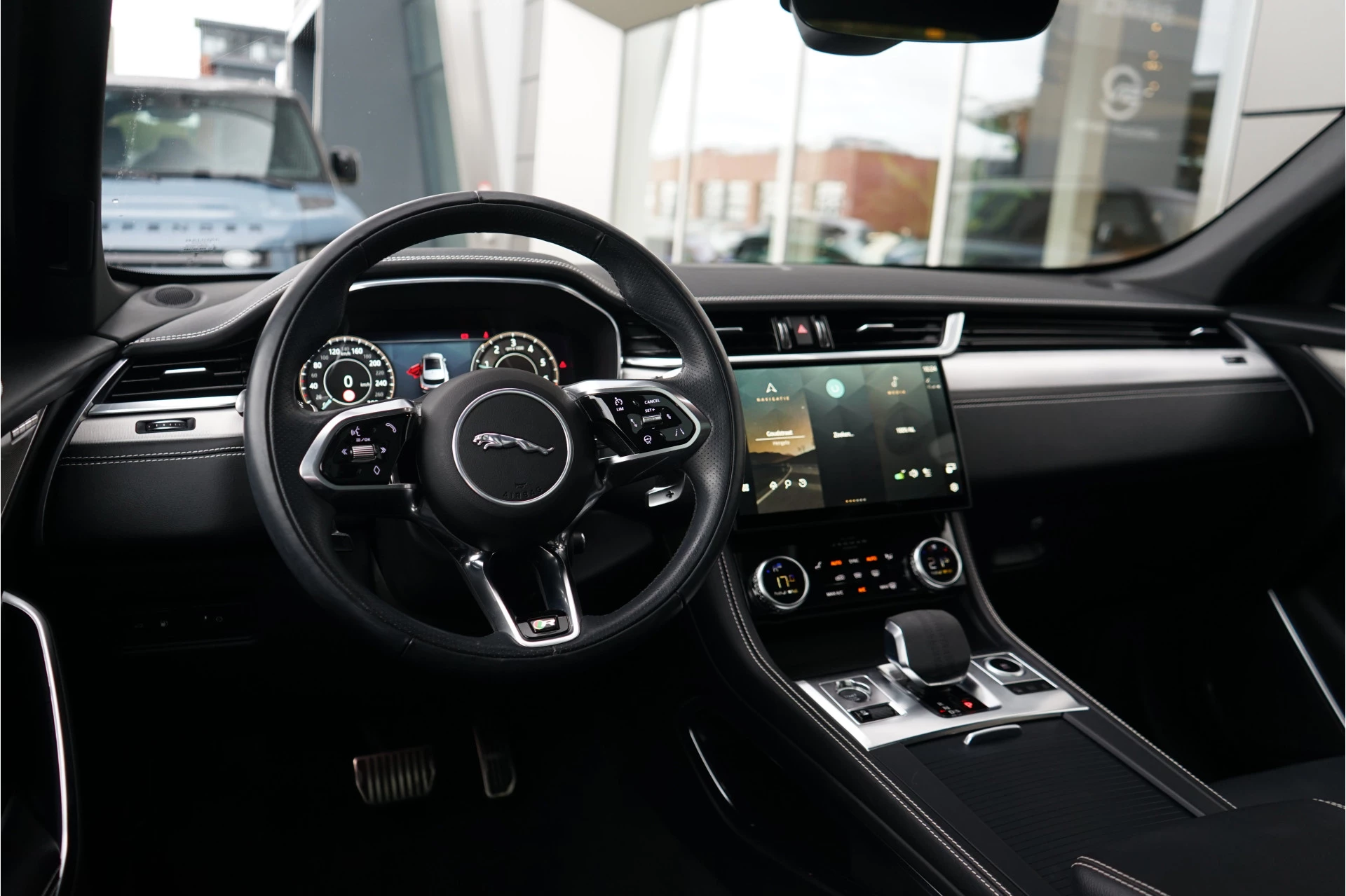 Hoofdafbeelding Jaguar F-PACE