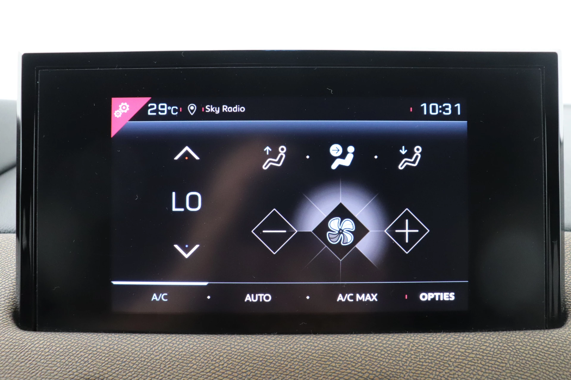 Hoofdafbeelding DS DS 3