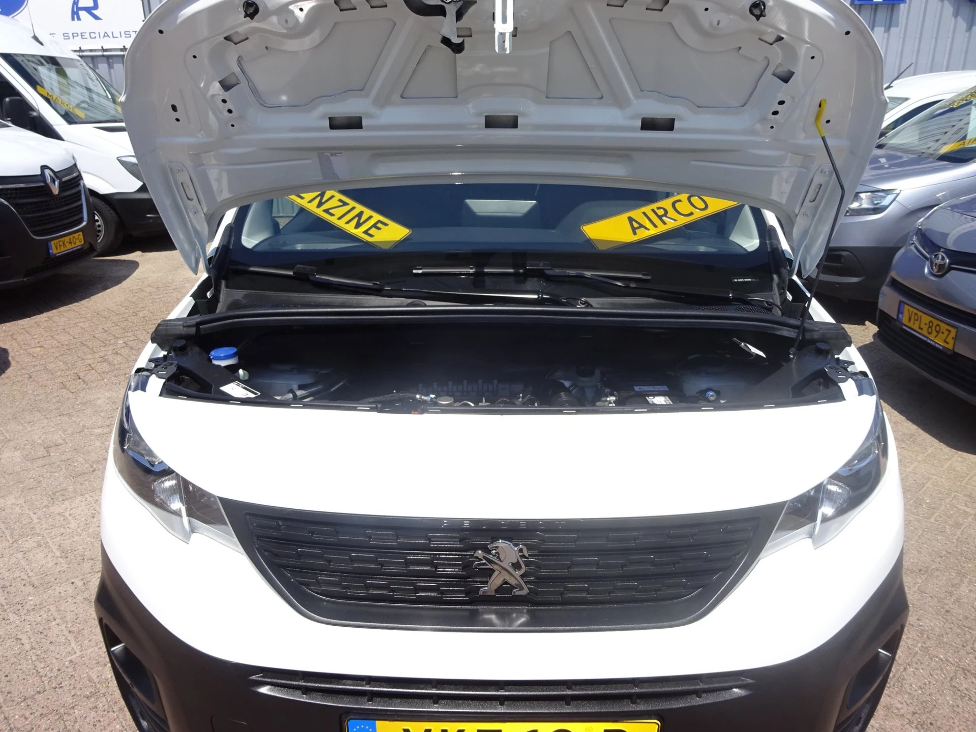 Hoofdafbeelding Peugeot Partner