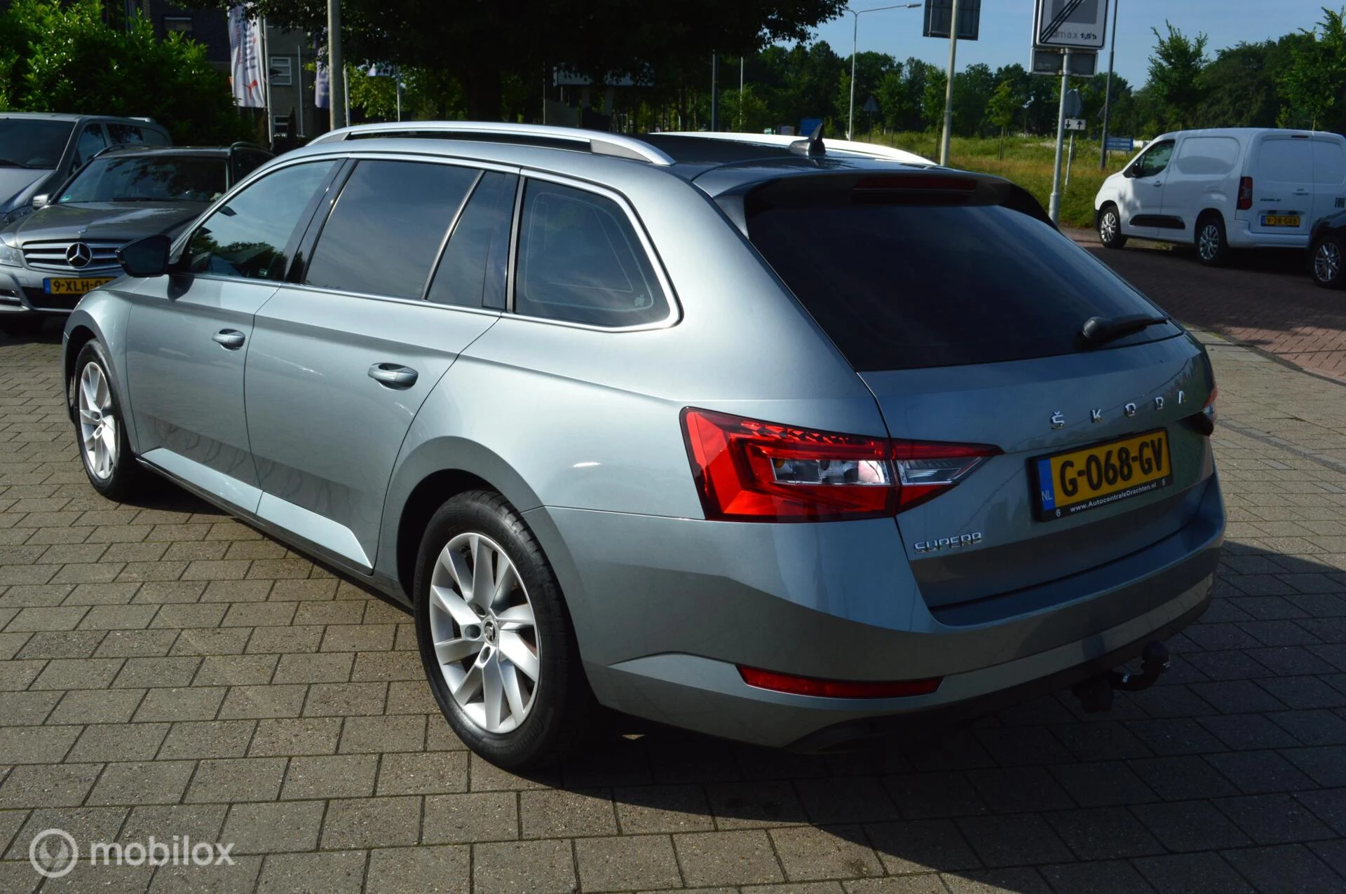Hoofdafbeelding Škoda Superb