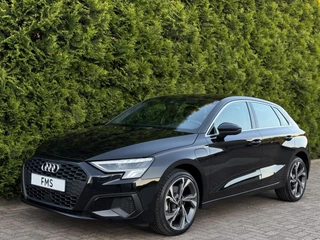 Hoofdafbeelding Audi A3 Audi A3 Sportback 40 TFSI e 2x S-Line Camera CarPlay