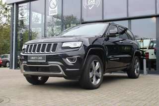 Hoofdafbeelding Jeep Grand Cherokee Jeep Grand Cherokee 5.7i V8 HEMI 4x4 Aut. OVERLAND / Luchtvering / Borla exhaust