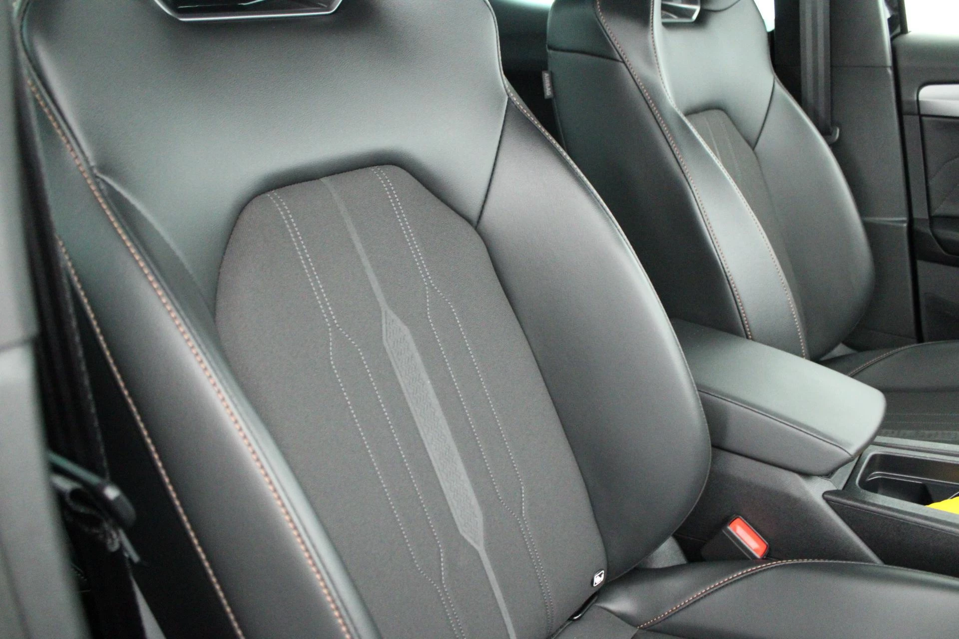 Hoofdafbeelding CUPRA Leon