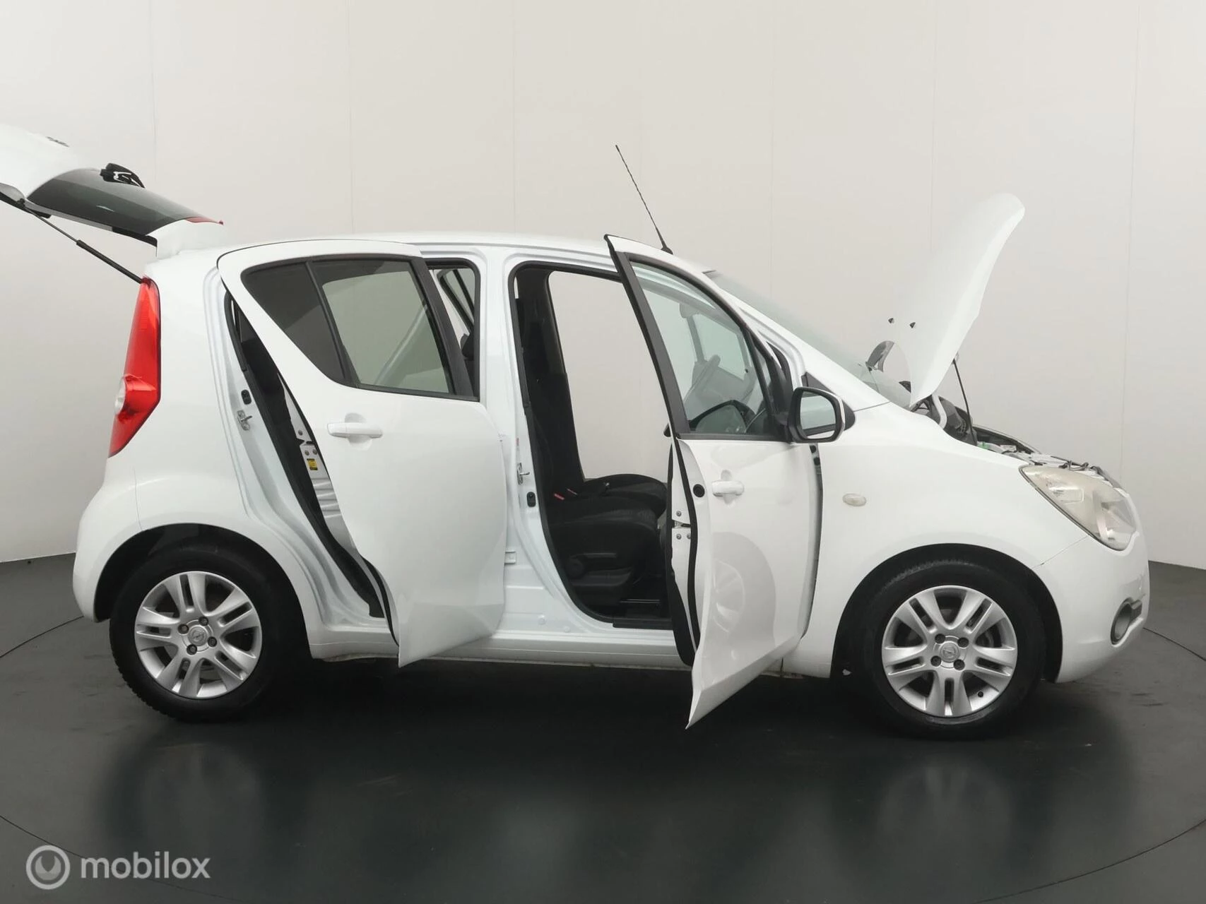 Hoofdafbeelding Opel Agila