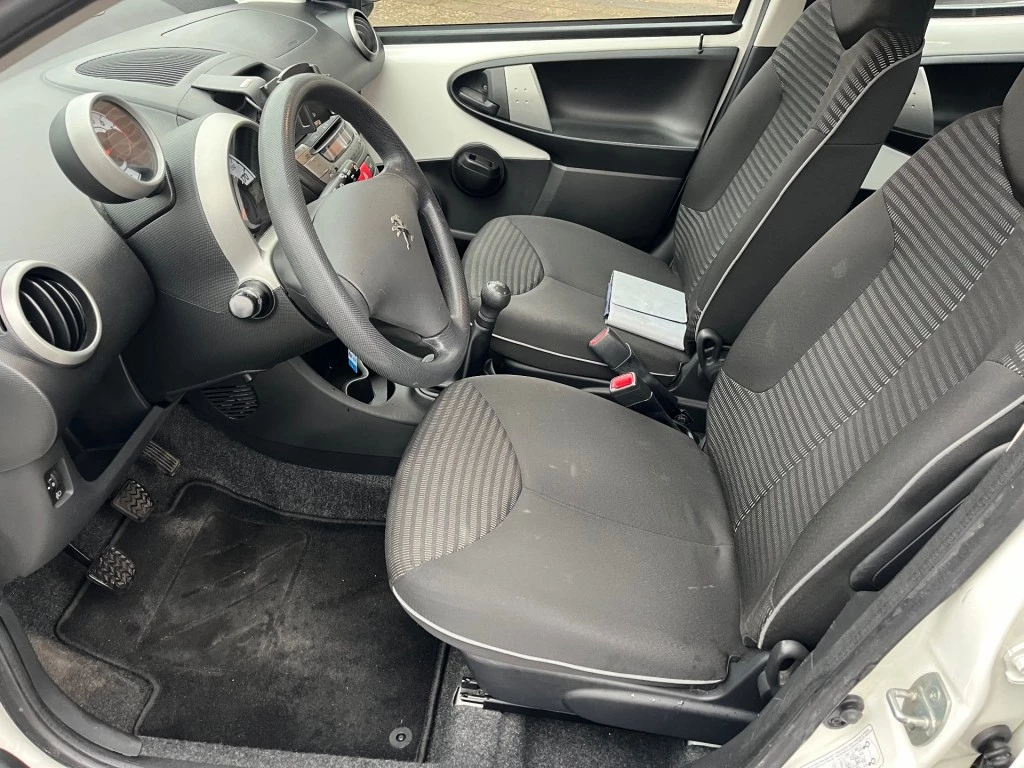 Hoofdafbeelding Peugeot 107