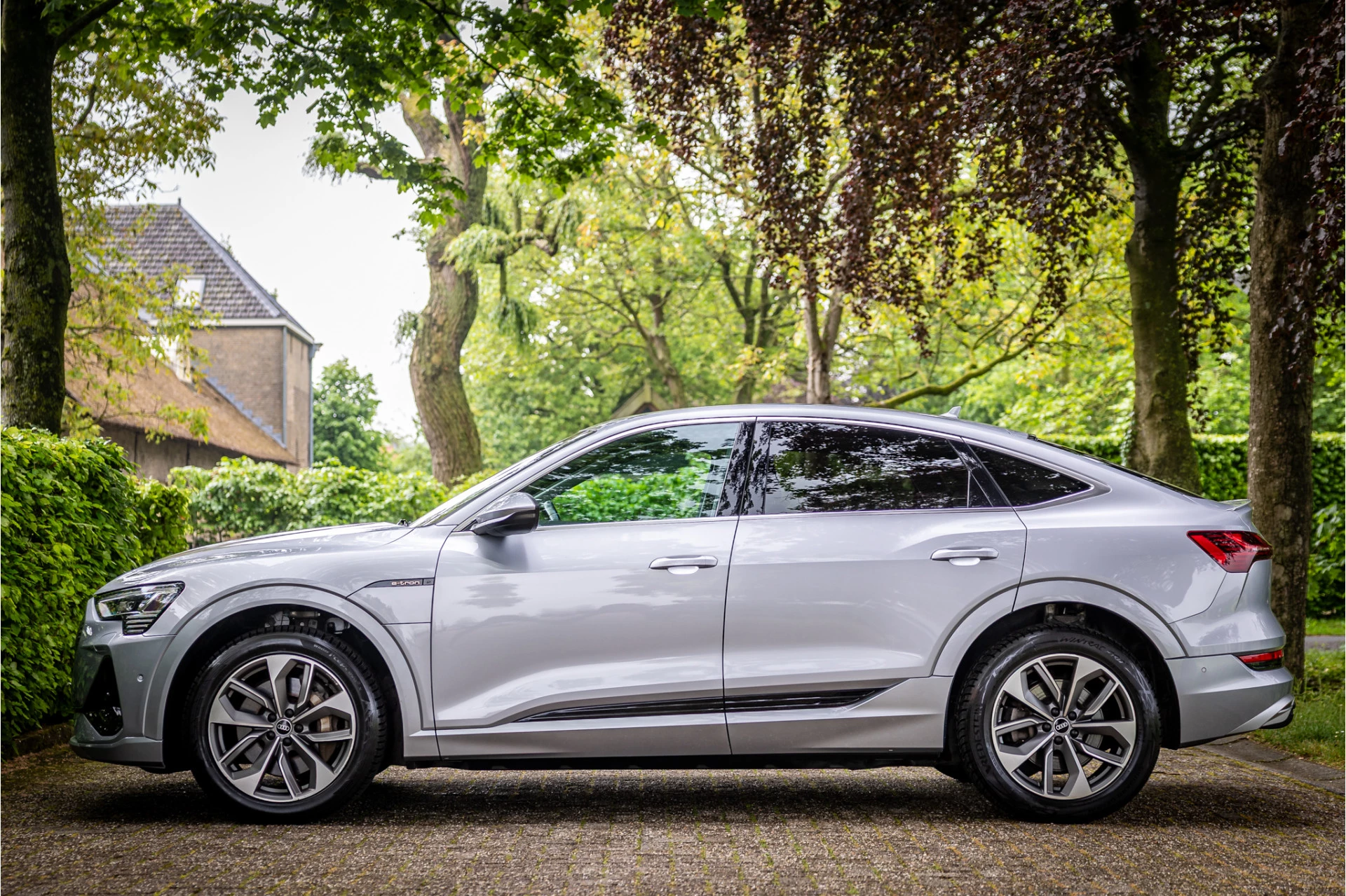 Hoofdafbeelding Audi e-tron