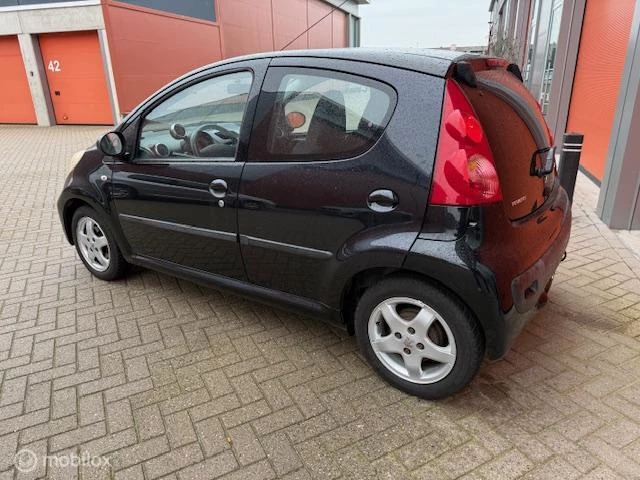Hoofdafbeelding Peugeot 107