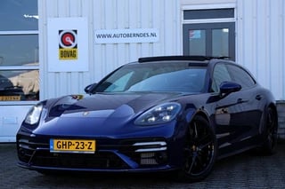 Porsche Panamera Sport Turismo 4.0 Turbo S 700PK E-Hybrid 5P.*Facelift!*BTW*Perfect Porsche Onderh.*1ste Eig!*Carbon/Achterasbest./PDCC/PASM/PCCB/PTV+/Sportuitlaat/Keramisch/Pano/InnoDrive/Softclose/Burmester/LED Matrix/Sfeerverl./HUD/Stoelverw.V+A/Stuurverw./360/DAB/VOL*