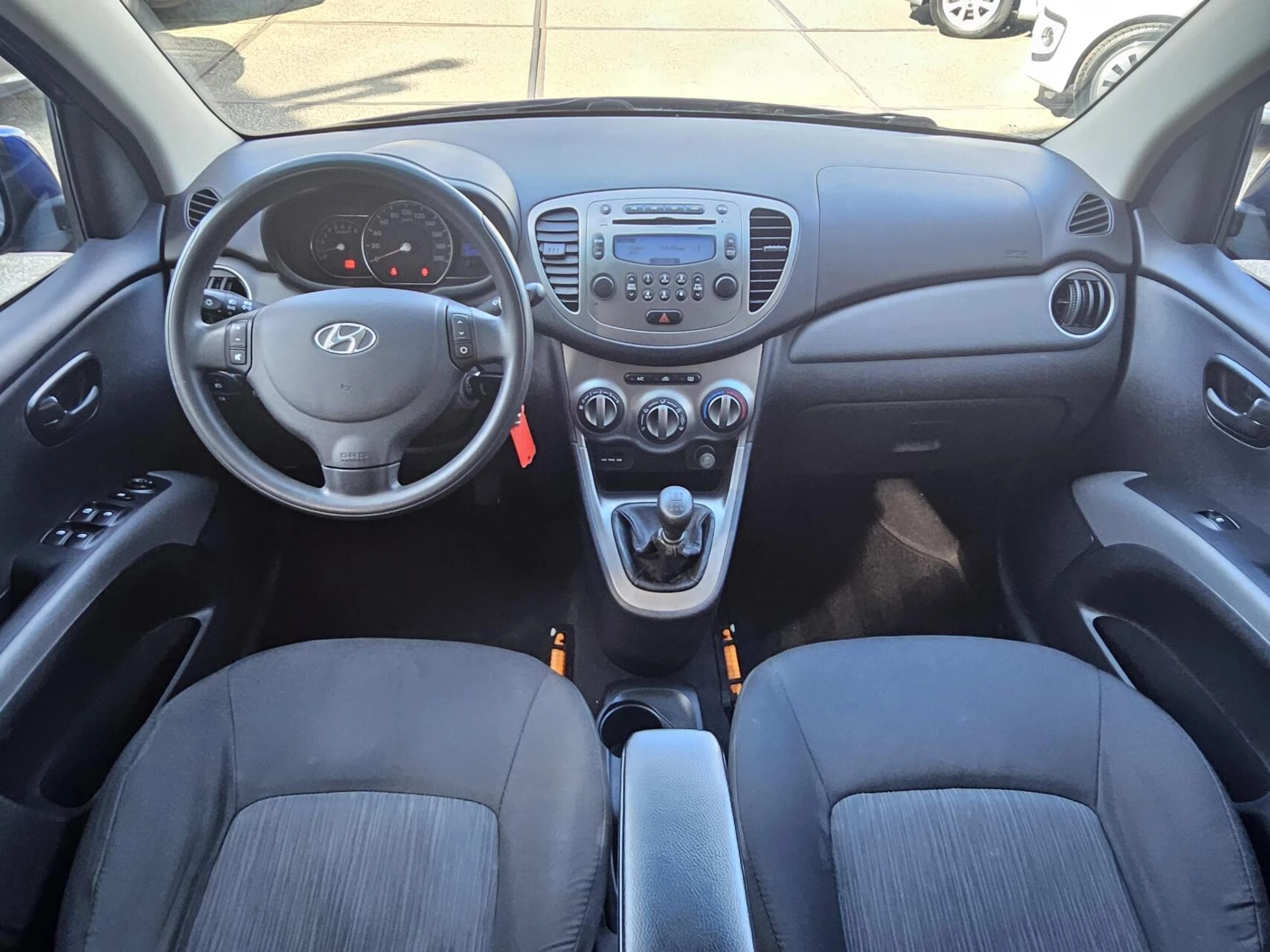 Hoofdafbeelding Hyundai i10