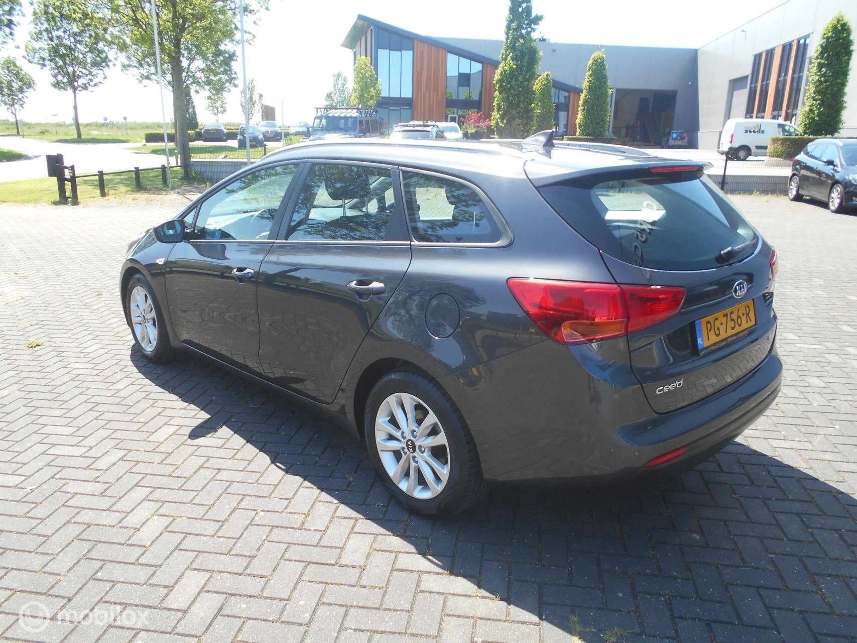 Hoofdafbeelding Kia cee'd