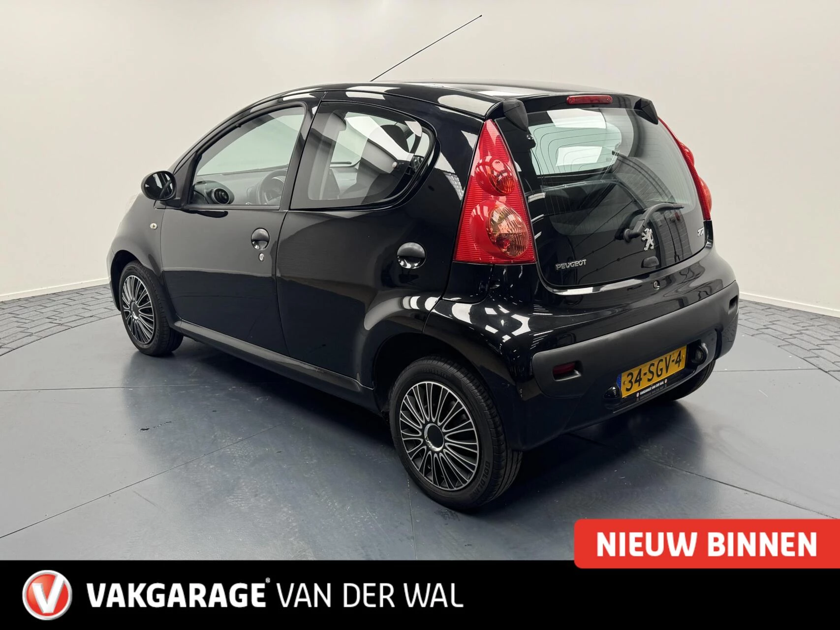 Hoofdafbeelding Peugeot 107