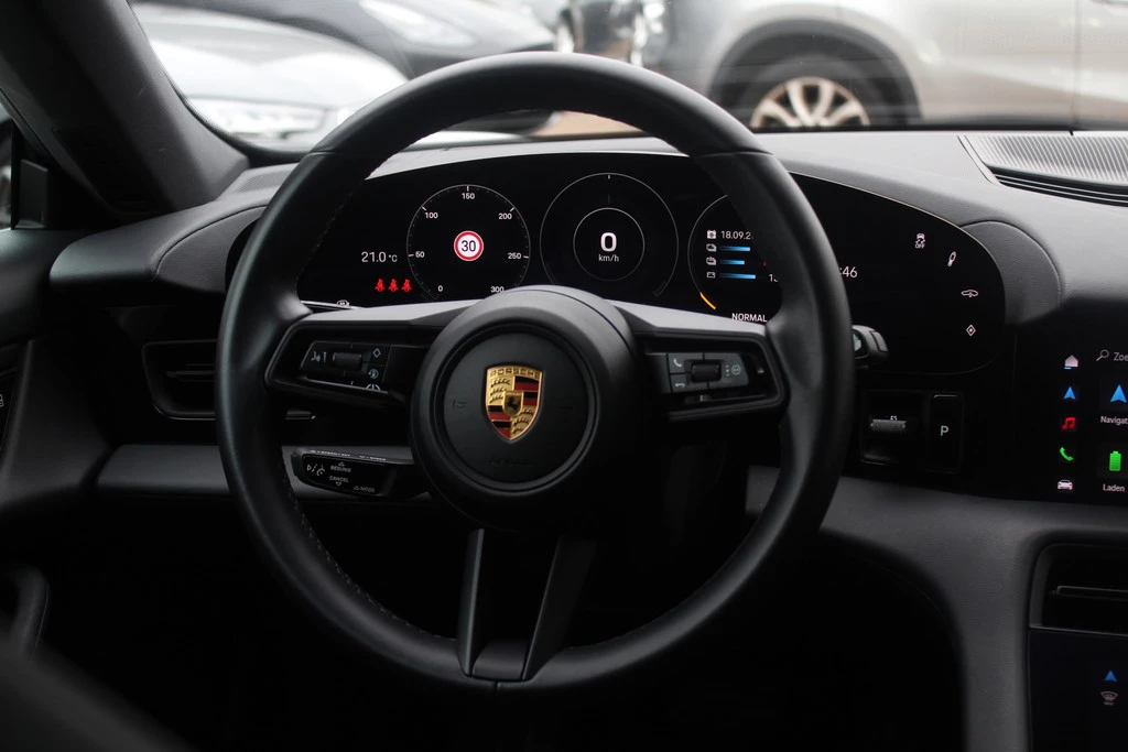 Hoofdafbeelding Porsche Taycan