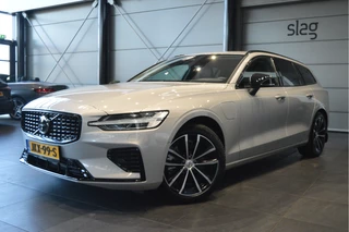 Volvo V60 2.0 T6 Plug-in hybrid AWD Plus Dark leer trekhaak !!