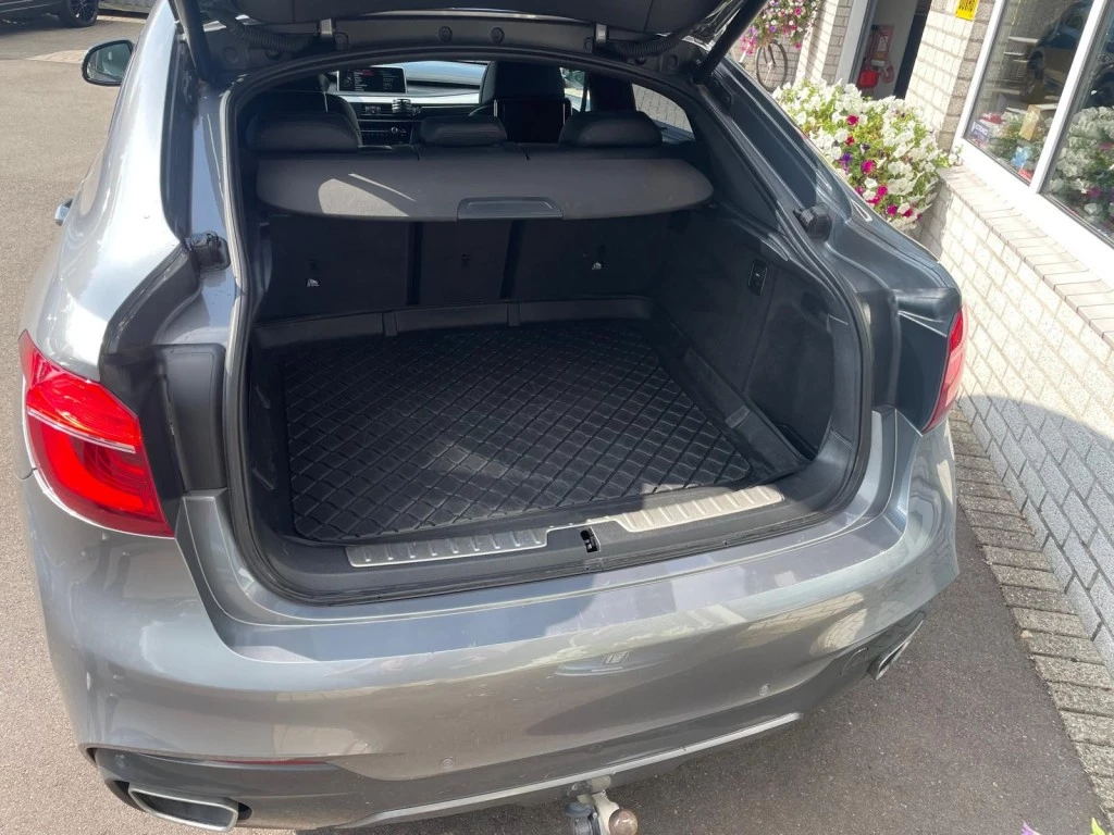 Hoofdafbeelding BMW X6