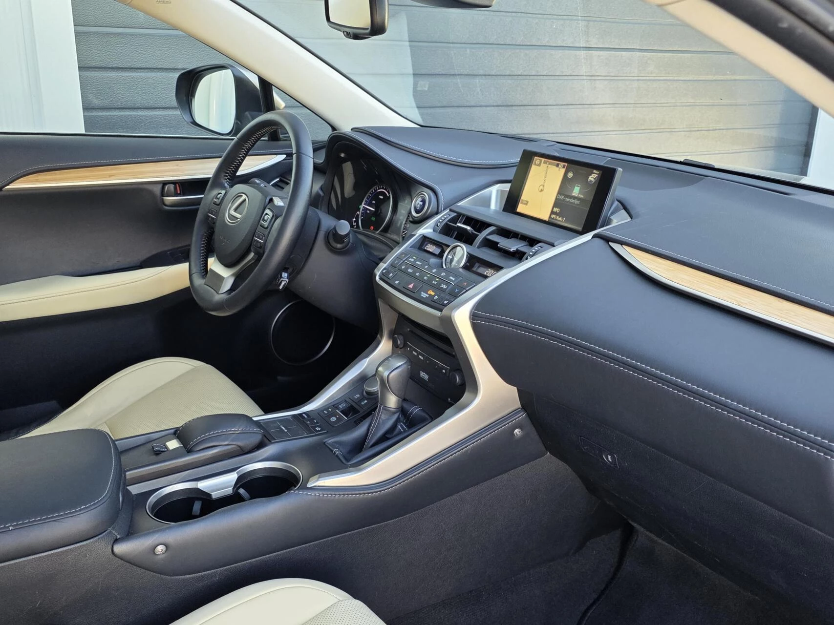 Hoofdafbeelding Lexus NX