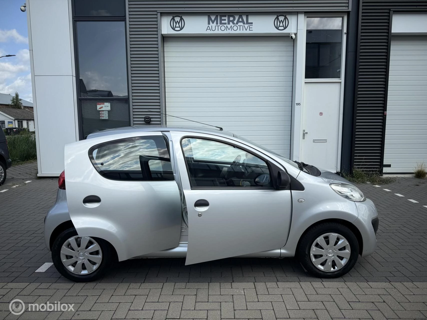 Hoofdafbeelding Peugeot 107