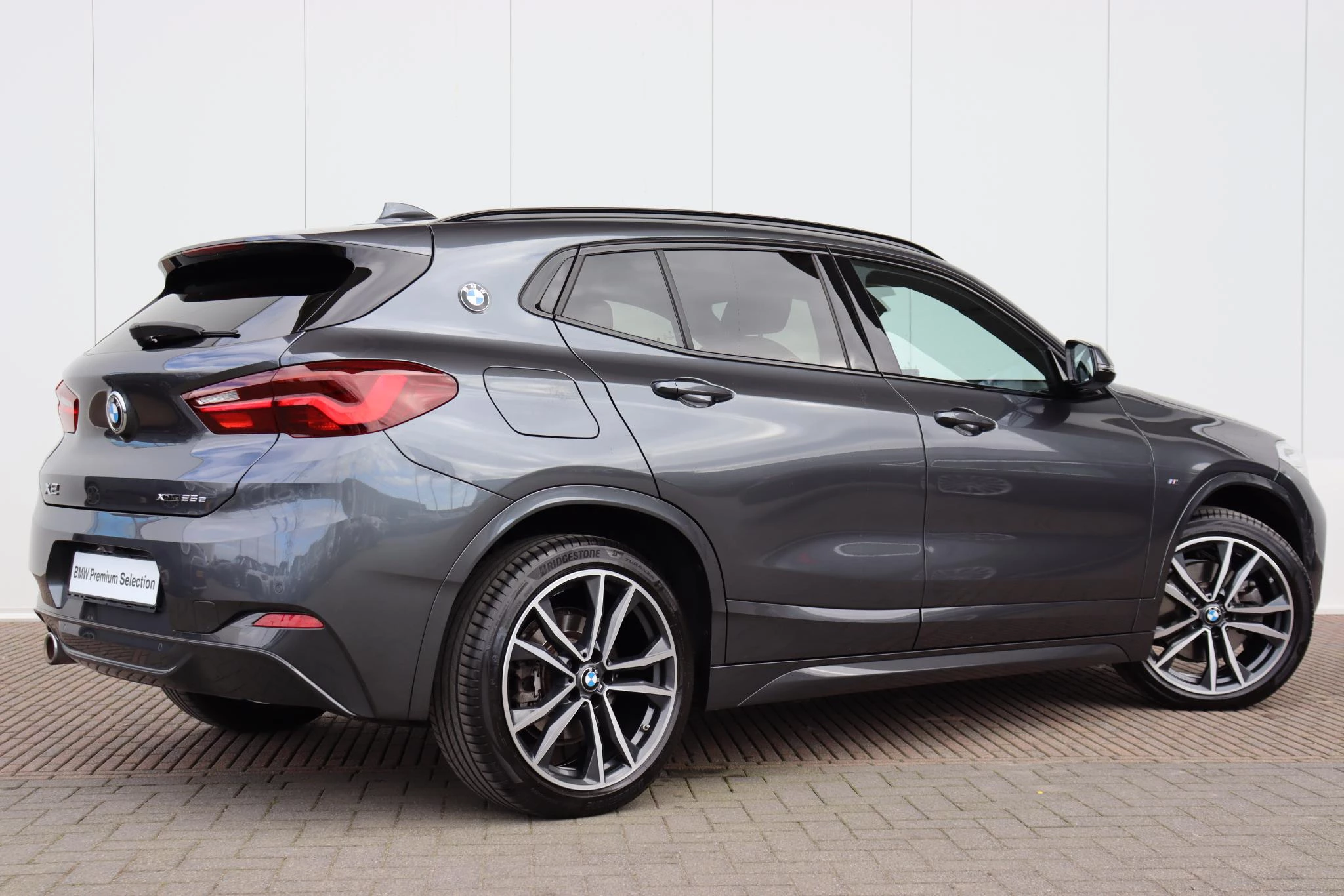 Hoofdafbeelding BMW X2