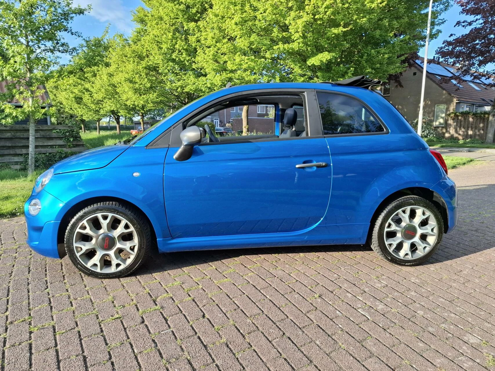 Hoofdafbeelding Fiat 500C