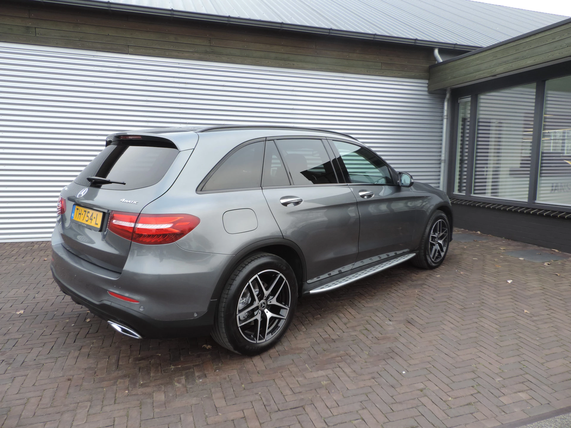 Hoofdafbeelding Mercedes-Benz GLC