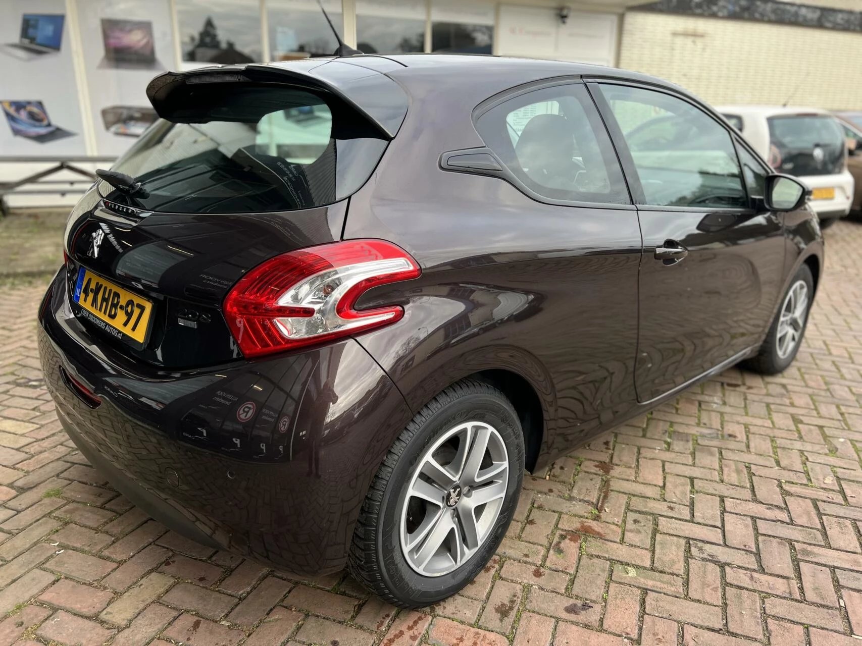 Hoofdafbeelding Peugeot 208