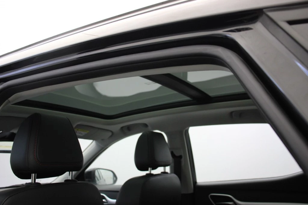 Hoofdafbeelding MG ZS
