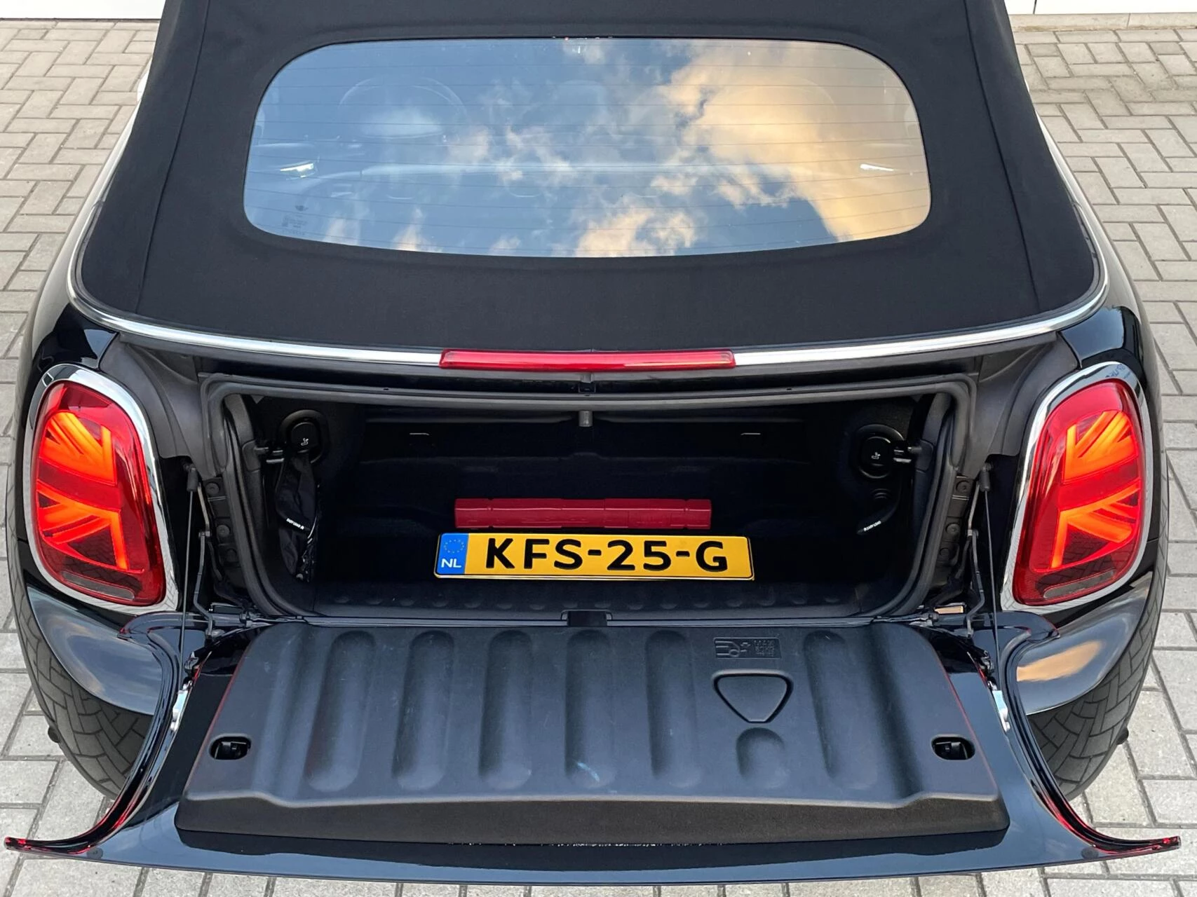 Hoofdafbeelding MINI Cooper Cabrio