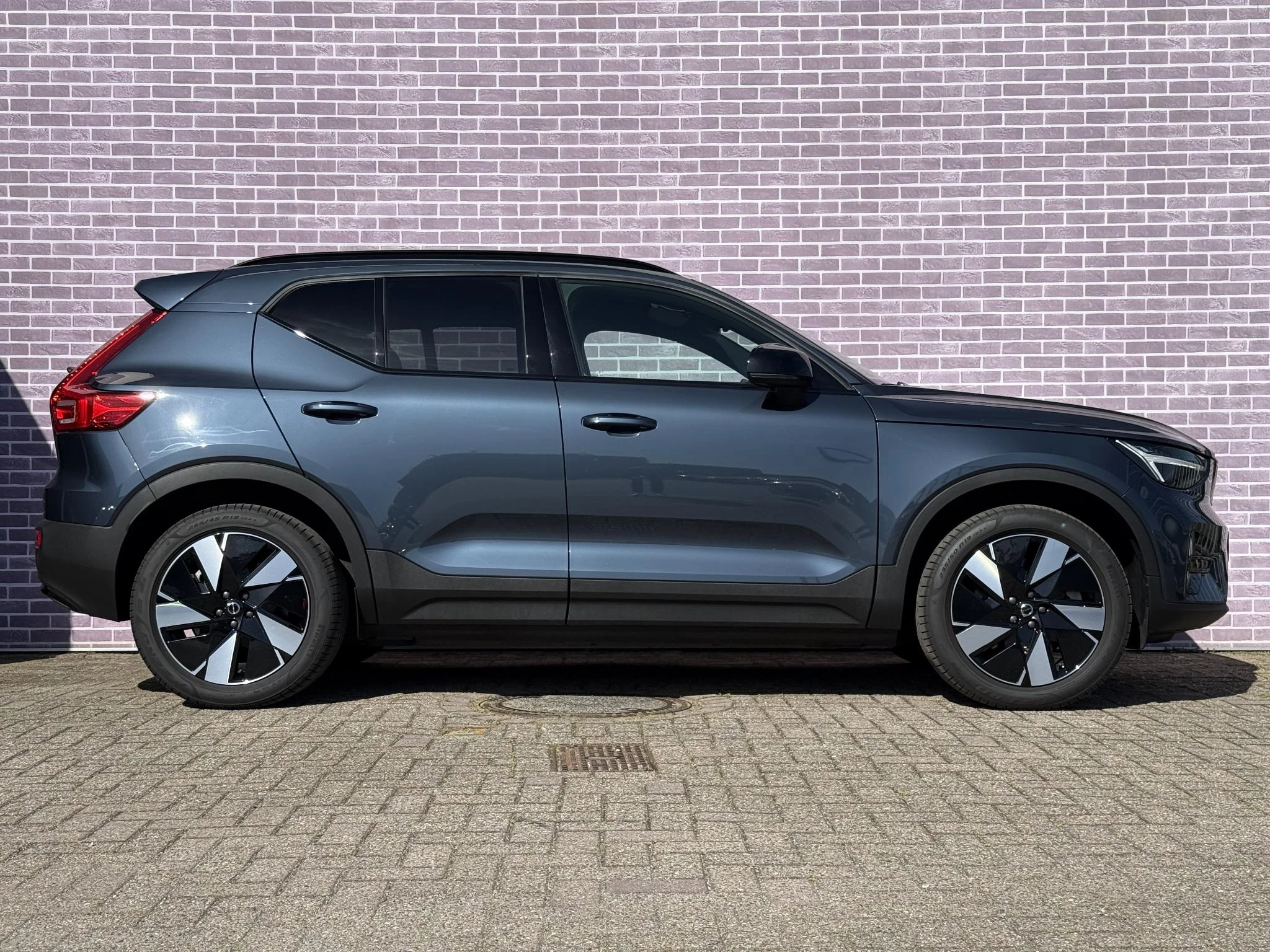 Hoofdafbeelding Volvo EX40