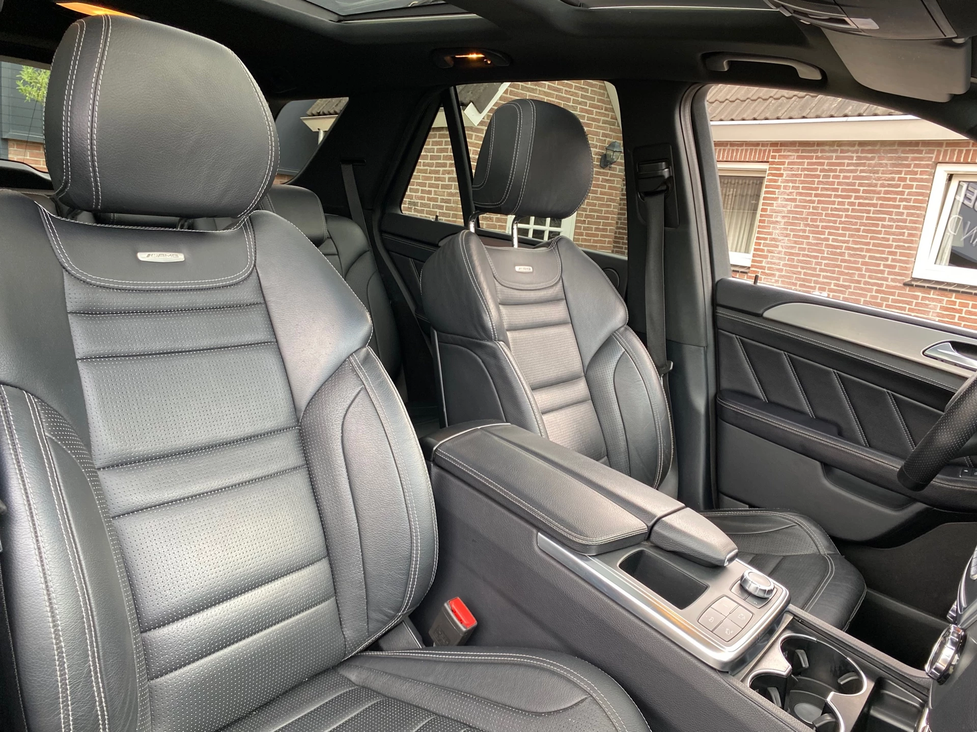 Hoofdafbeelding Mercedes-Benz M-Klasse