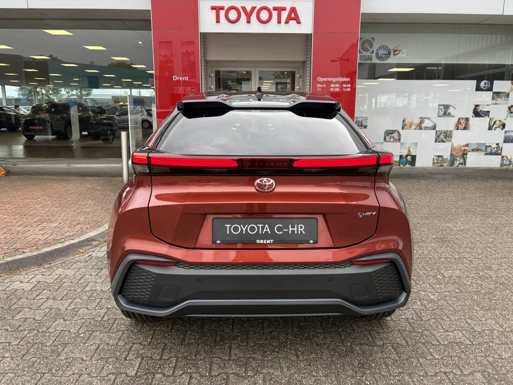 Hoofdafbeelding Toyota C-HR