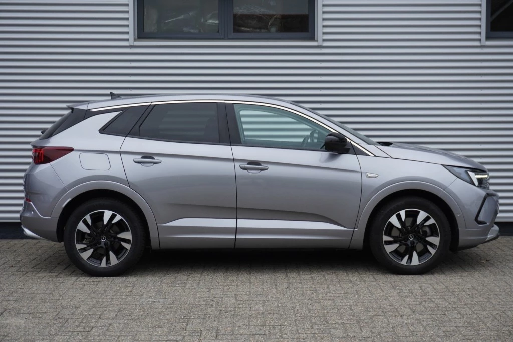 Hoofdafbeelding Opel Grandland